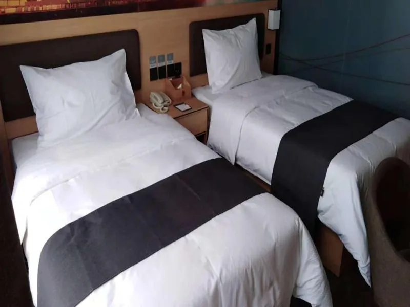 Bed in Thank Inn Plus Hotel Henan Kaifeng Tongxu county Renmin Road