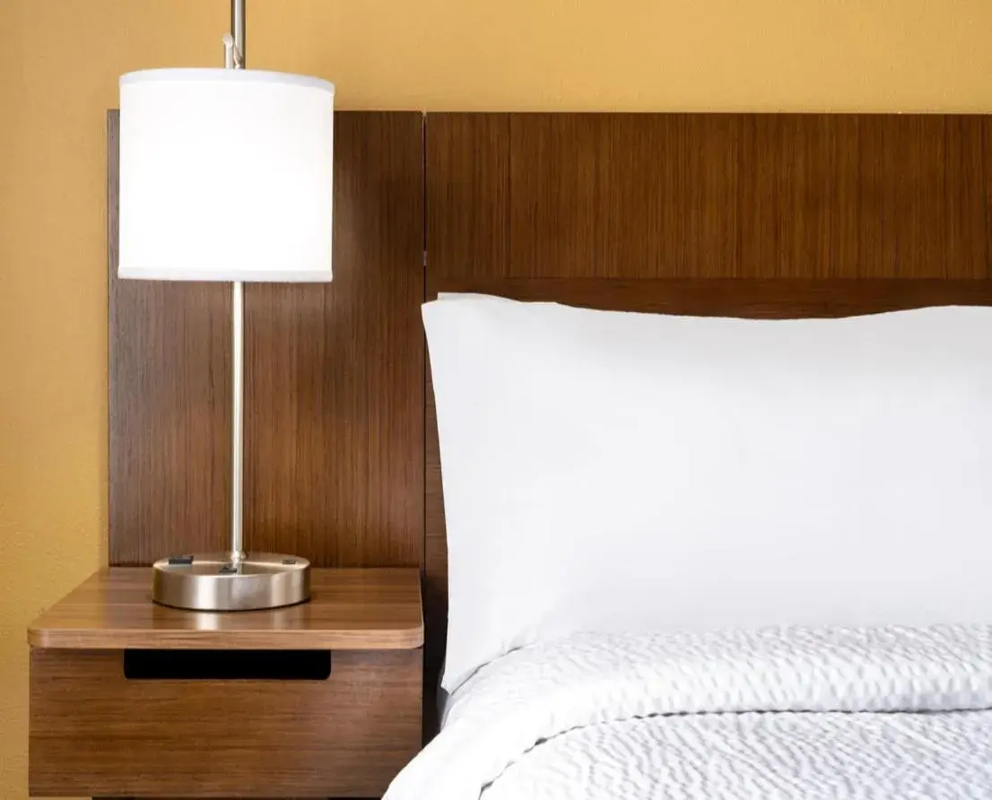 Bed in Albuquerque Hotel West by IHG Bed in Albuquerque Hotel West by IHG