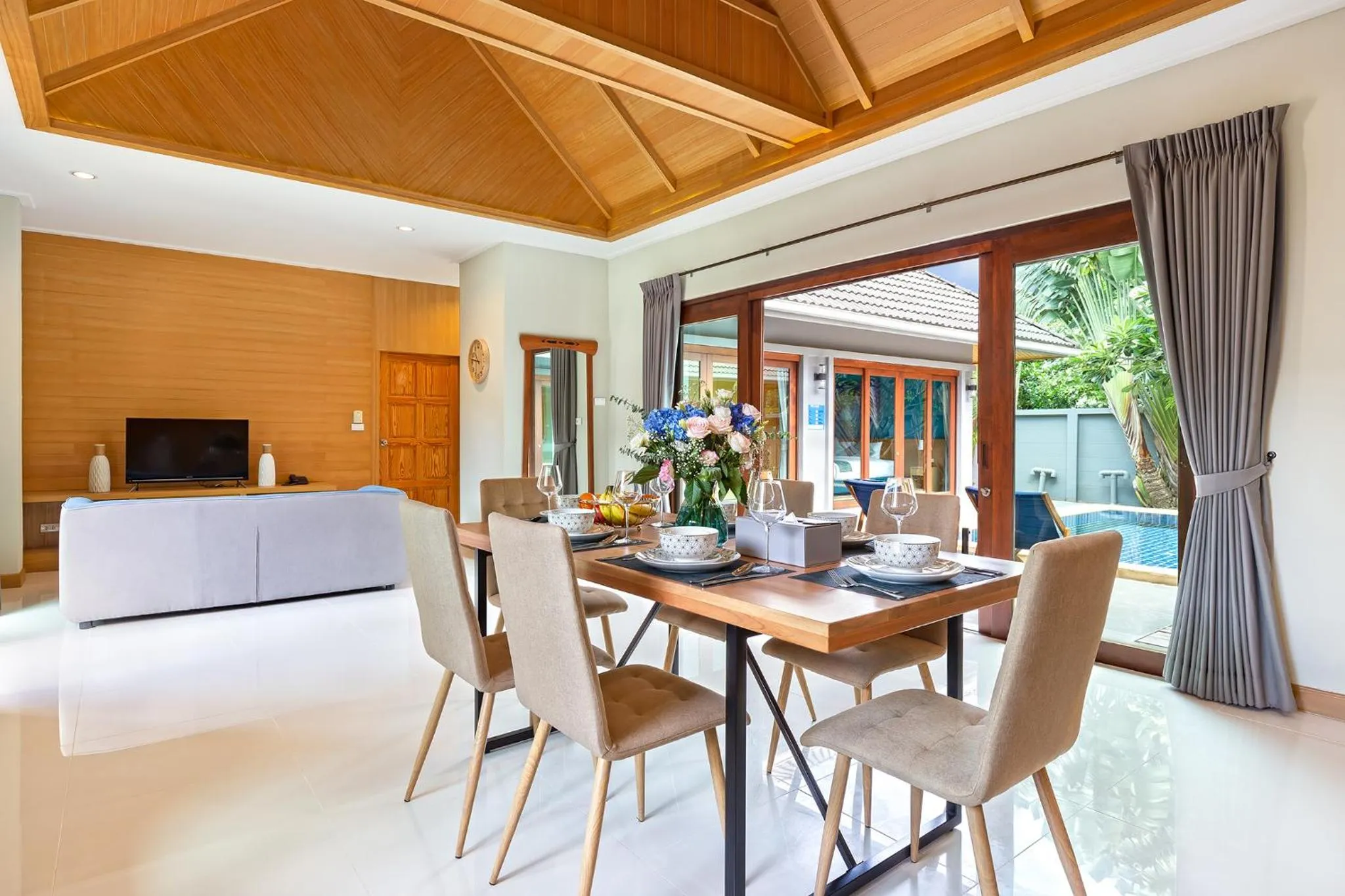 Dining area in Lady Naya Villas - SHA Extra Plus