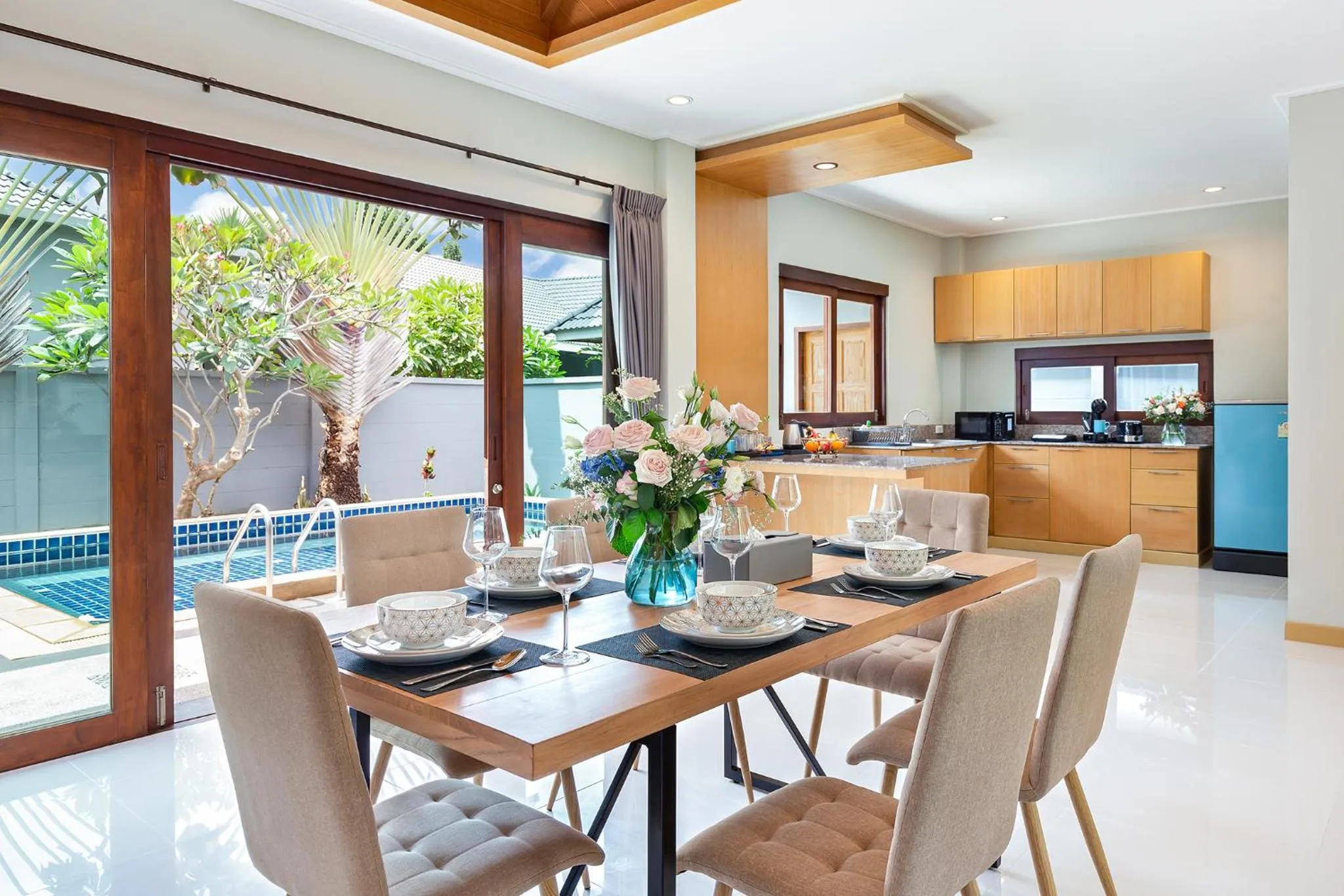 Kitchen or kitchenette in Lady Naya Villas - SHA Extra Plus