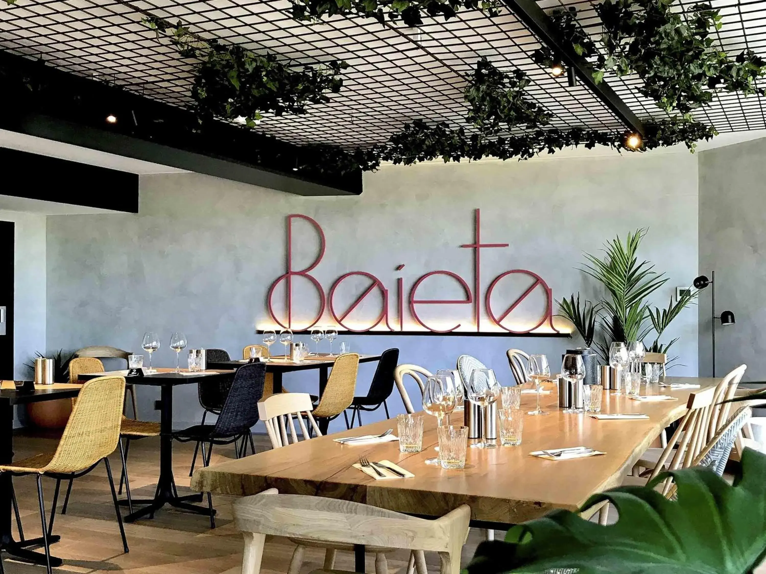 Restaurant/places to eat in ibis Nice Aéroport Promenade des Anglais Restaurant/places to eat in ibis Nice Aéroport Promenade des Anglais