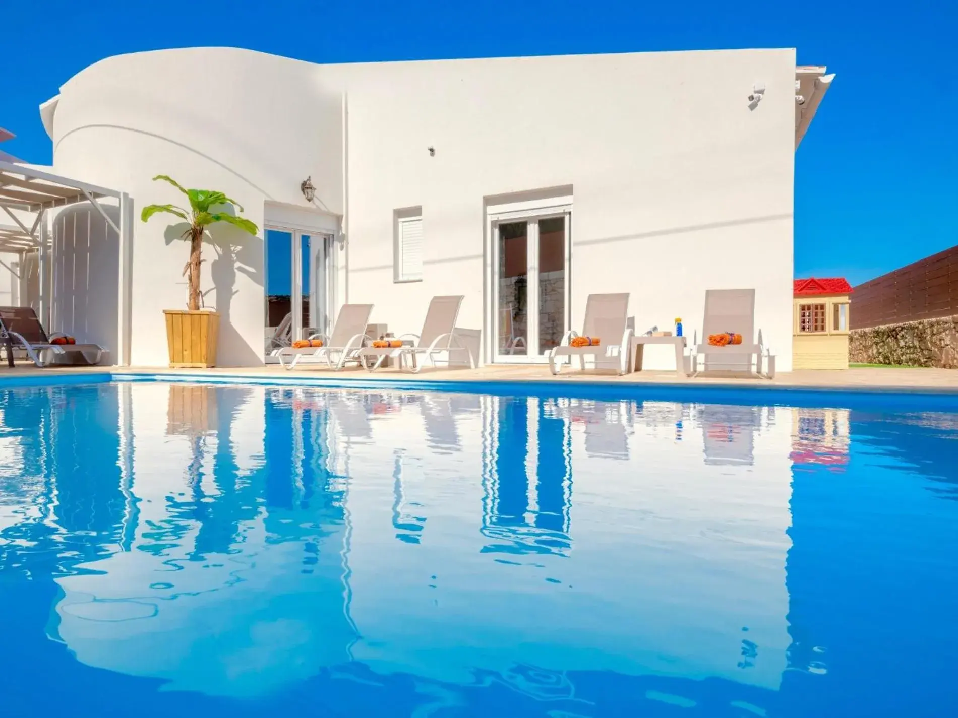 Sky Beachfront Villa with private pool Sky Beachfront Villa with private pool