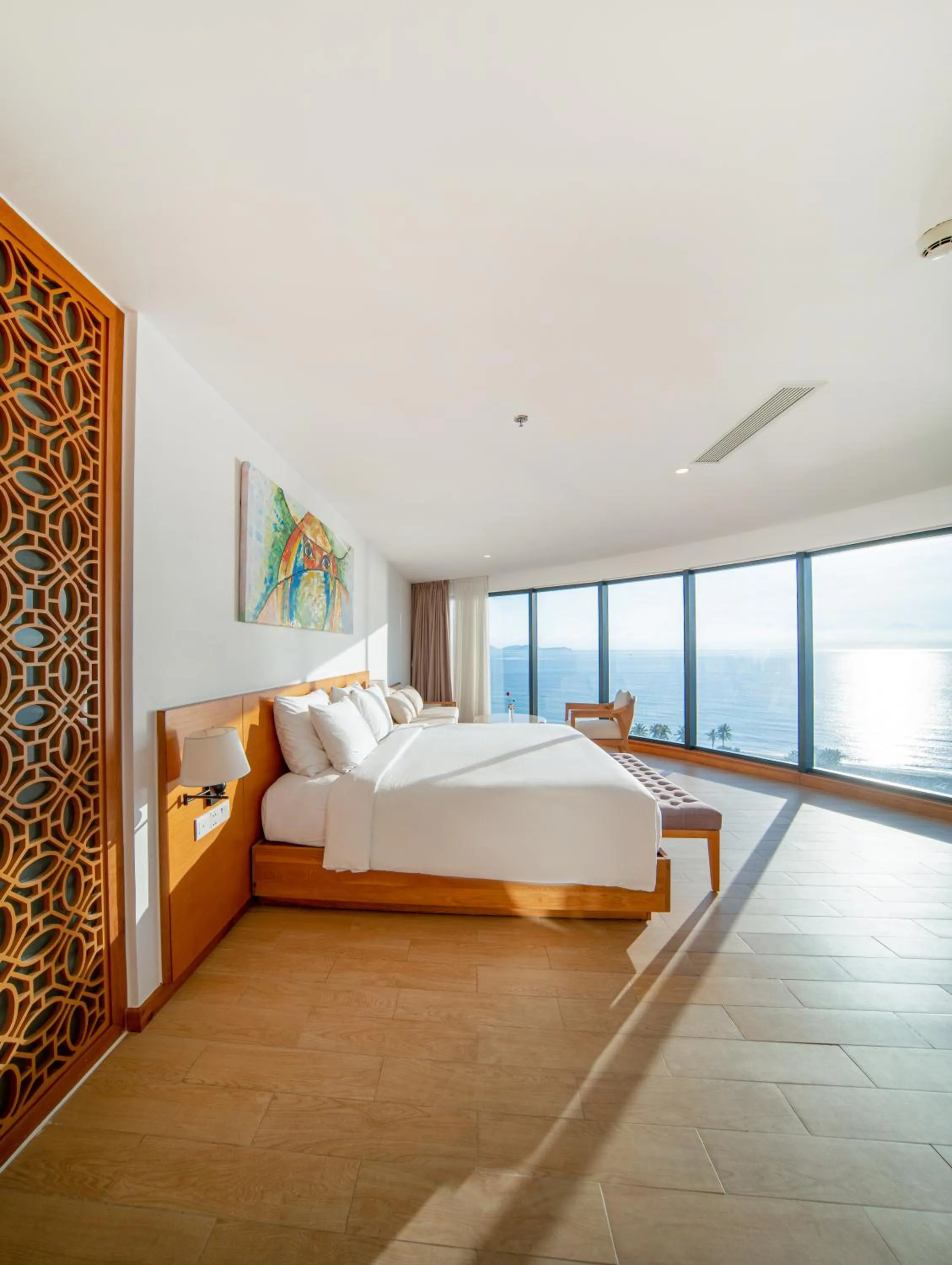 Bed in Selectum Noa Resort Cam Ranh