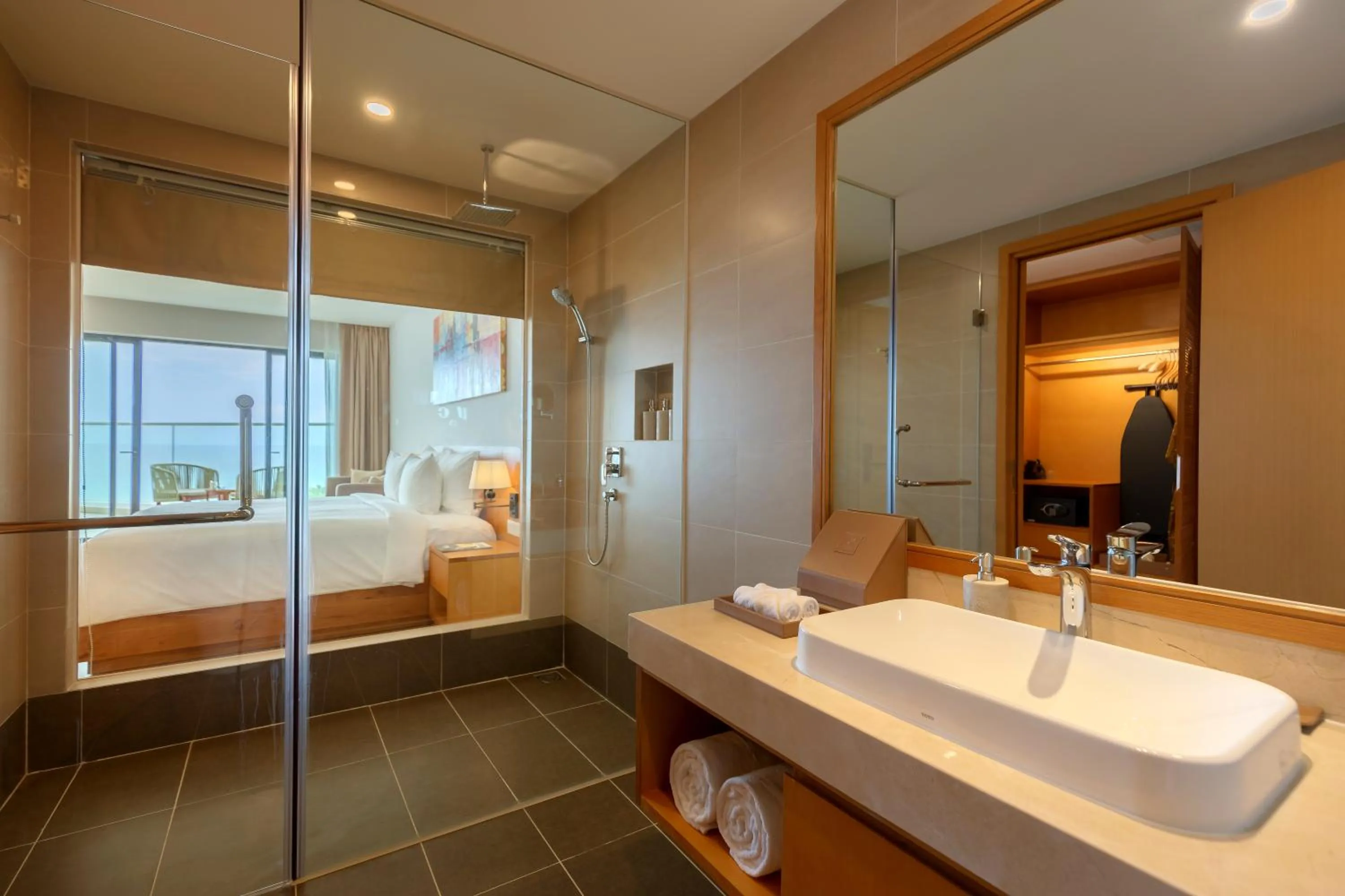 Shower in Selectum Noa Resort Cam Ranh