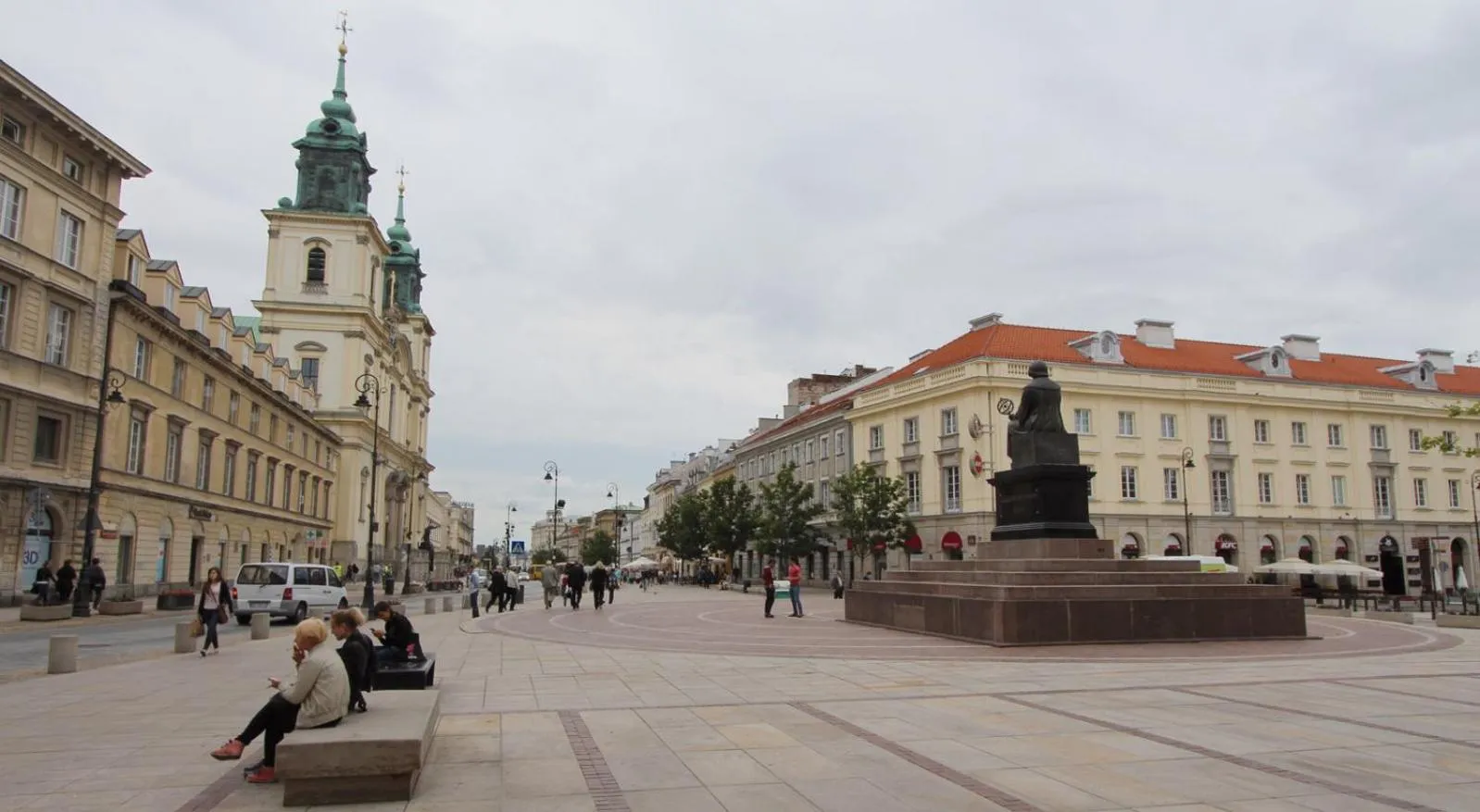 Neighbourhood in Chmielna 5 Rooms & Apartments