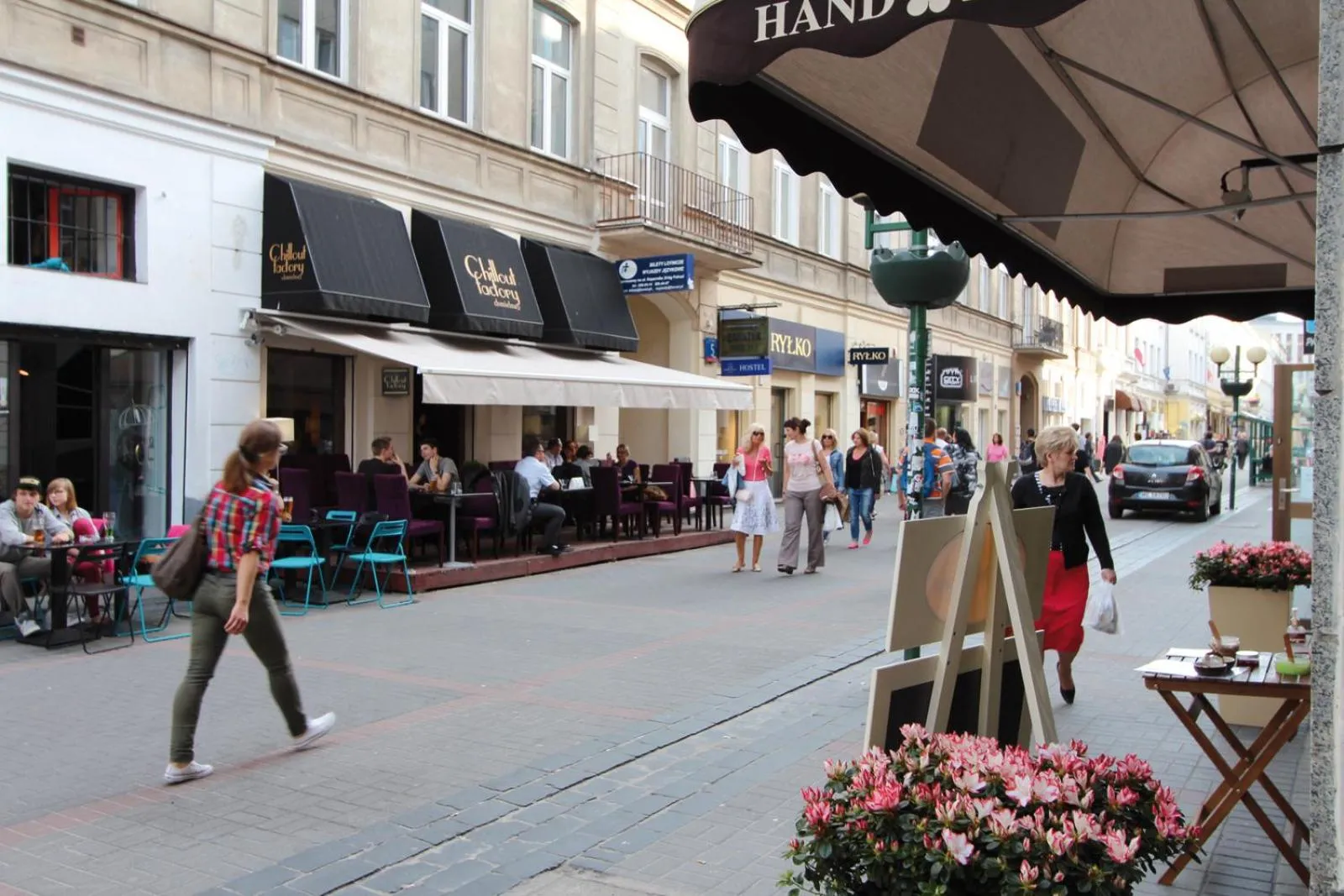 Neighbourhood in Chmielna 5 Rooms & Apartments