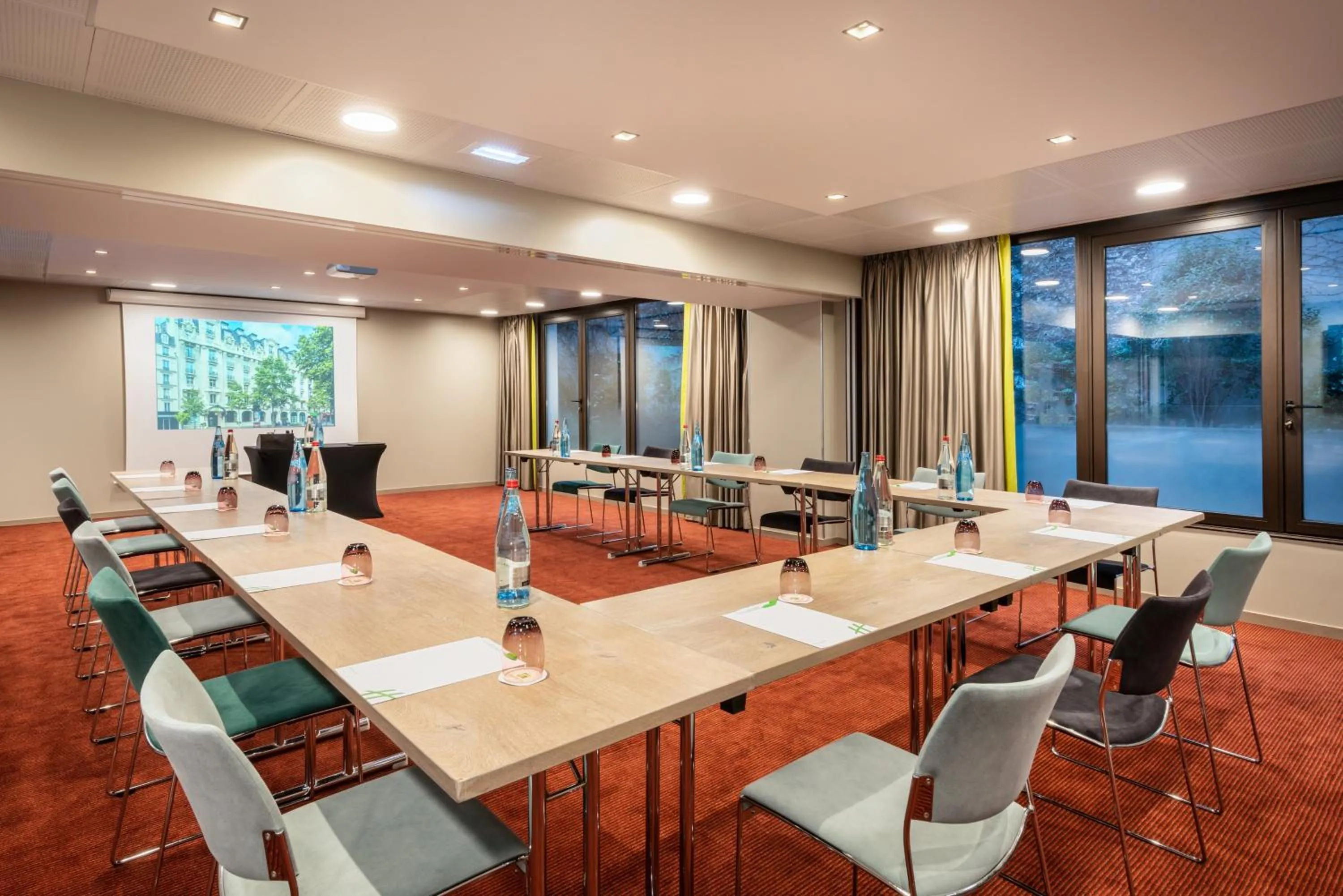 Meeting/conference room in Holiday Inn Paris - Gare de Lyon Bastille by IHG