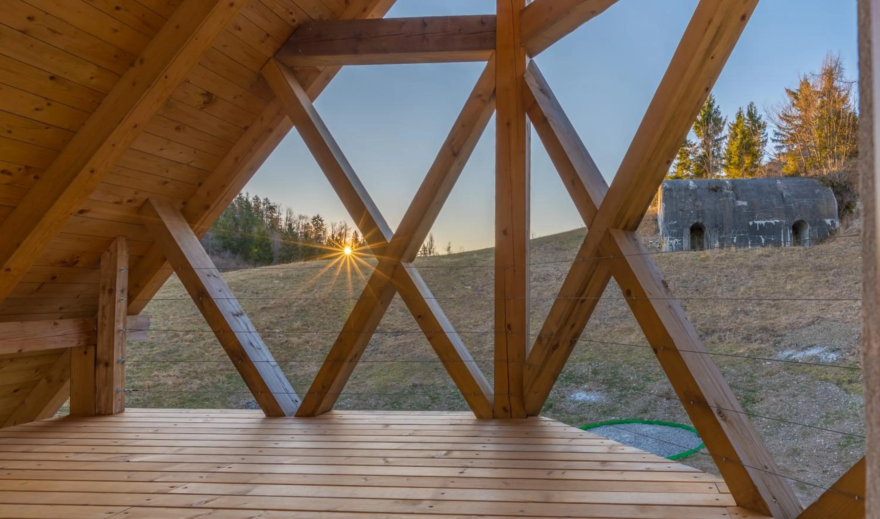 Sunrise in House On The Hill (Hiška Na Griču)