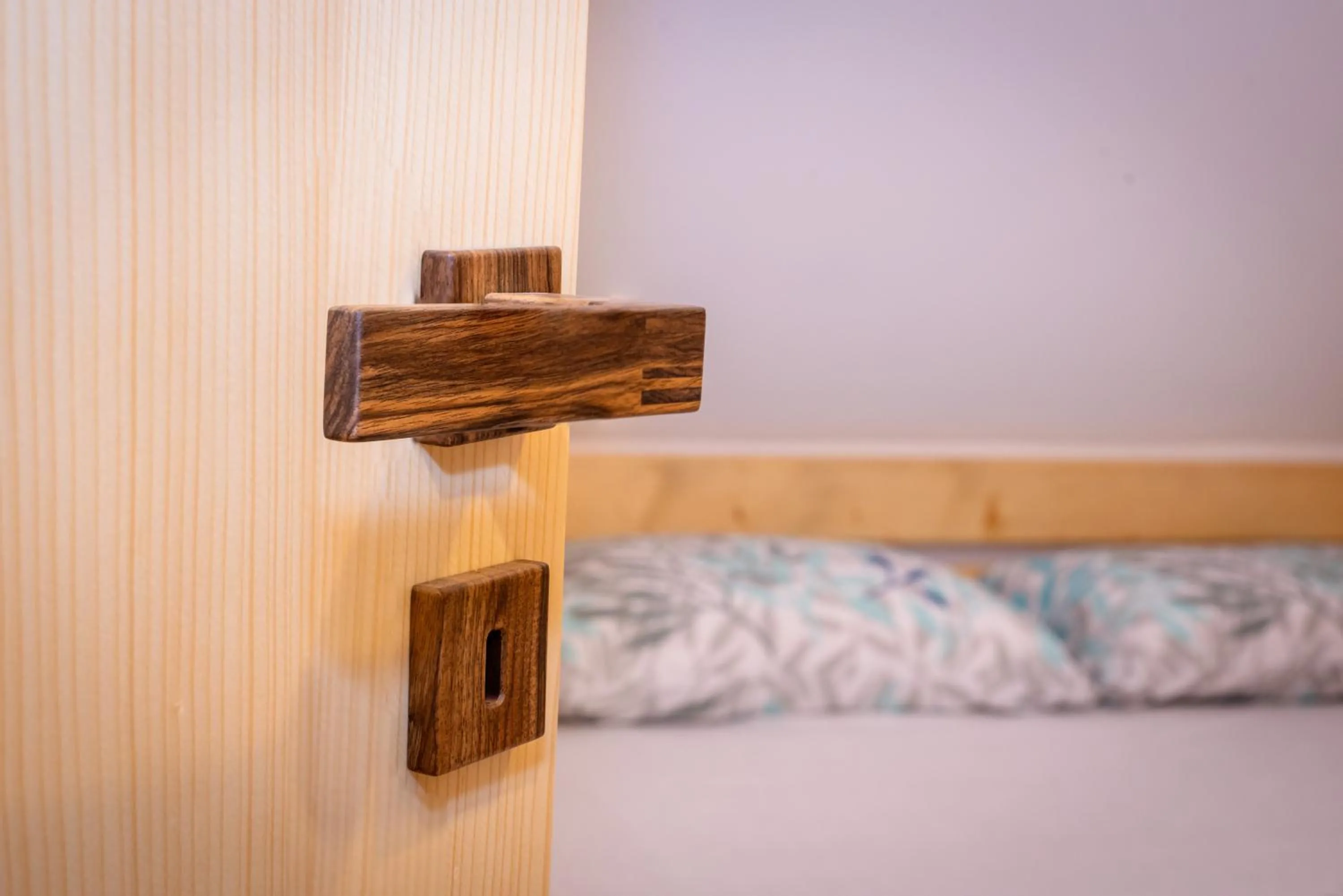 Decorative detail, Bed in House On The Hill (Hiška Na Griču)