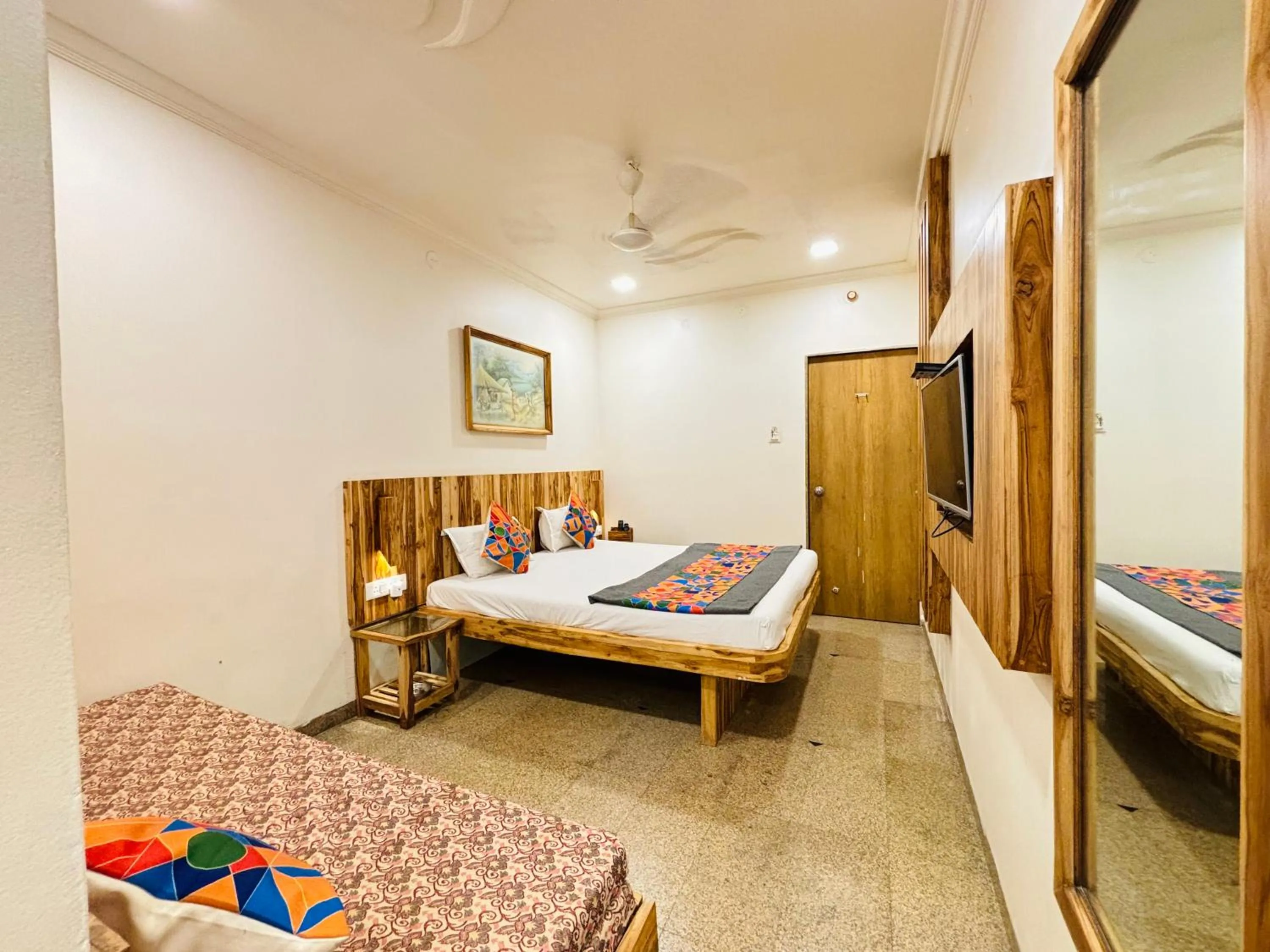 Bedroom, Bed in Hotel Regency