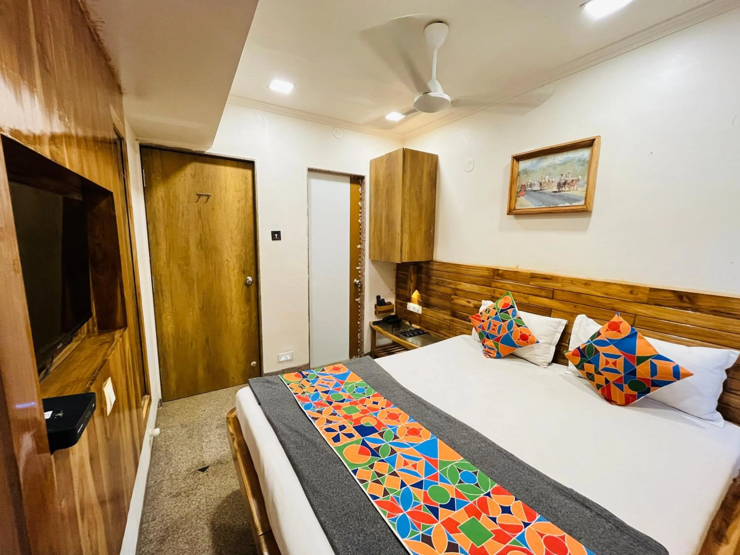 Bedroom, Bed in Hotel Regency