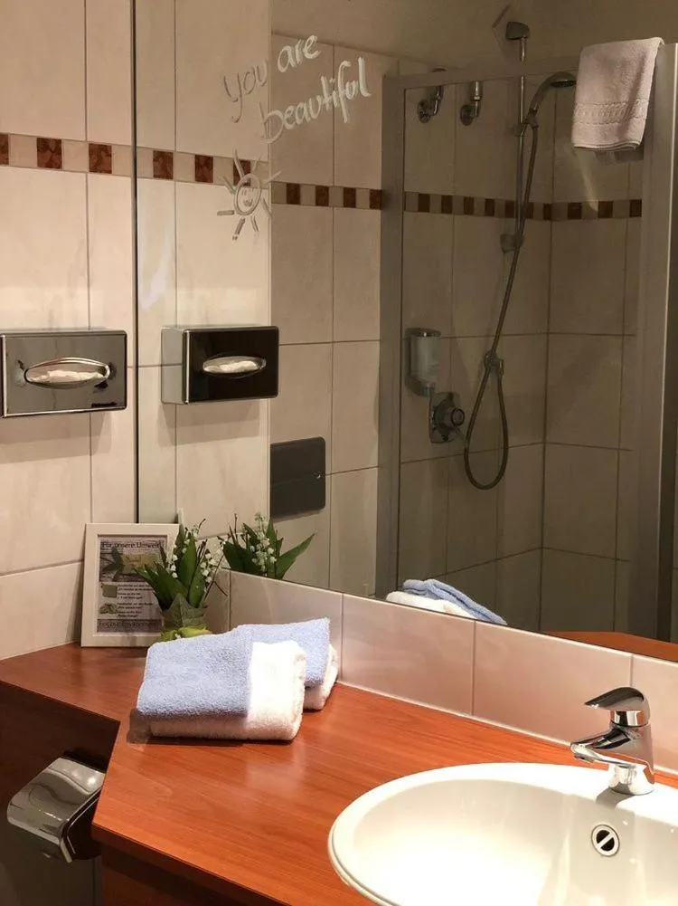 Bathroom in MarC5 Hotel Cadenberge