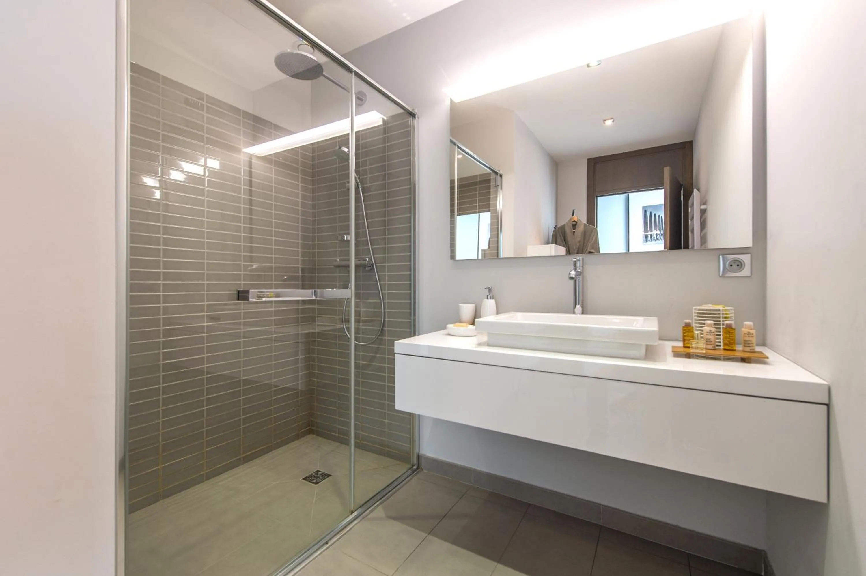 Shower in Domaine Rampale