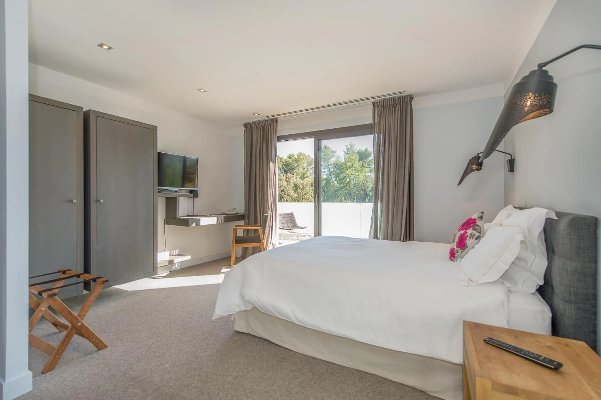 Bedroom, Bed in Domaine Rampale