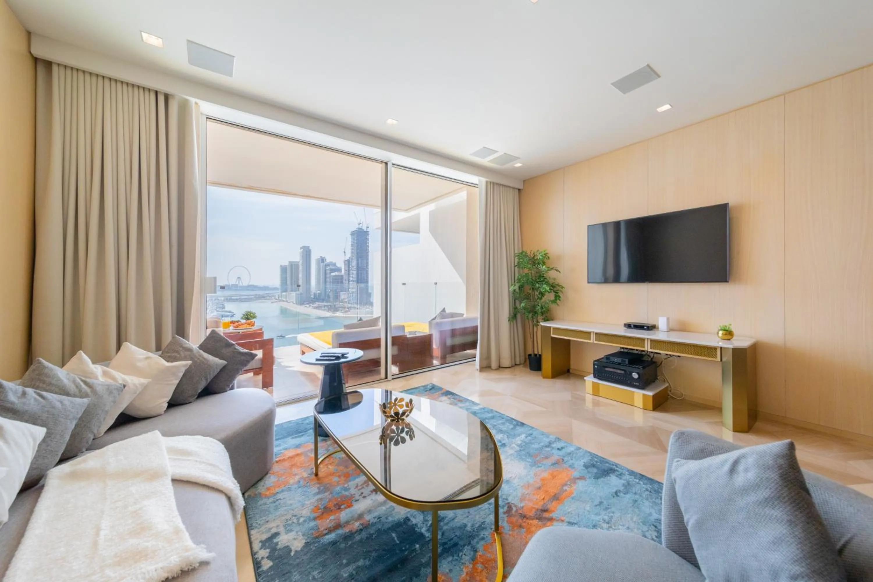 Living room in EDEN'S Homes & Villas - FIVE Palm Residences