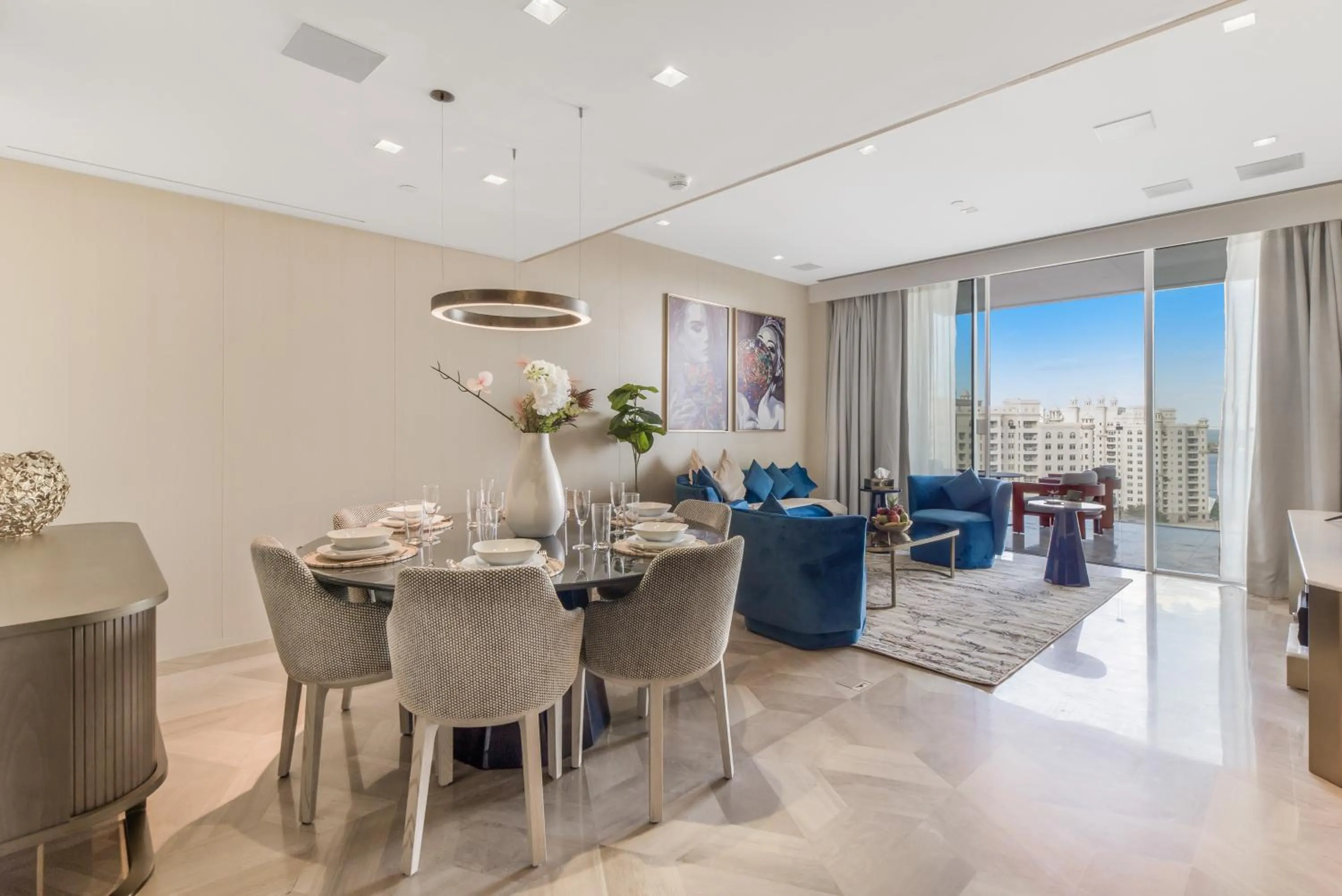 Living room in EDEN'S Homes & Villas - FIVE Palm Residences