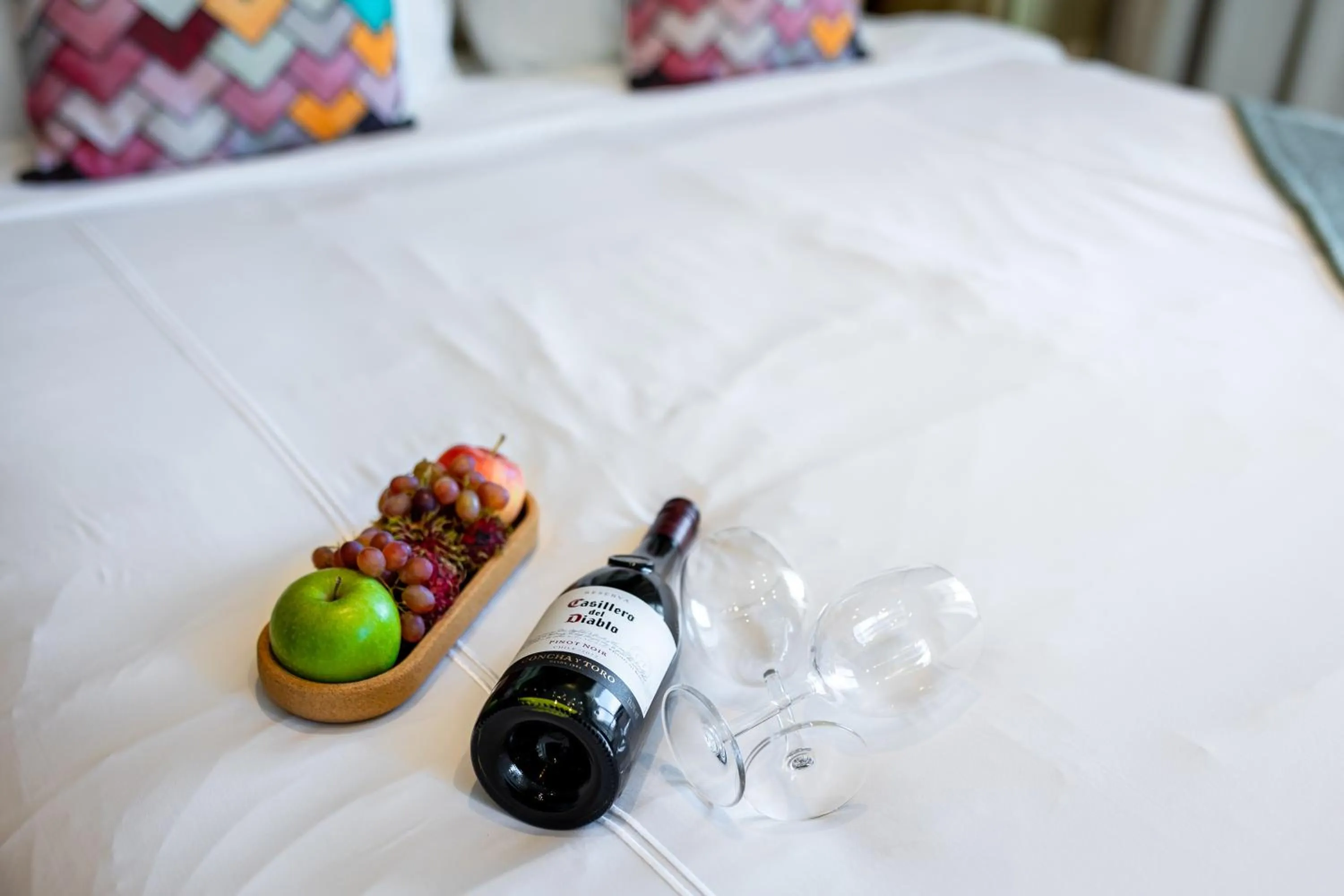 Bed in EDEN'S Homes & Villas - FIVE Palm Residences