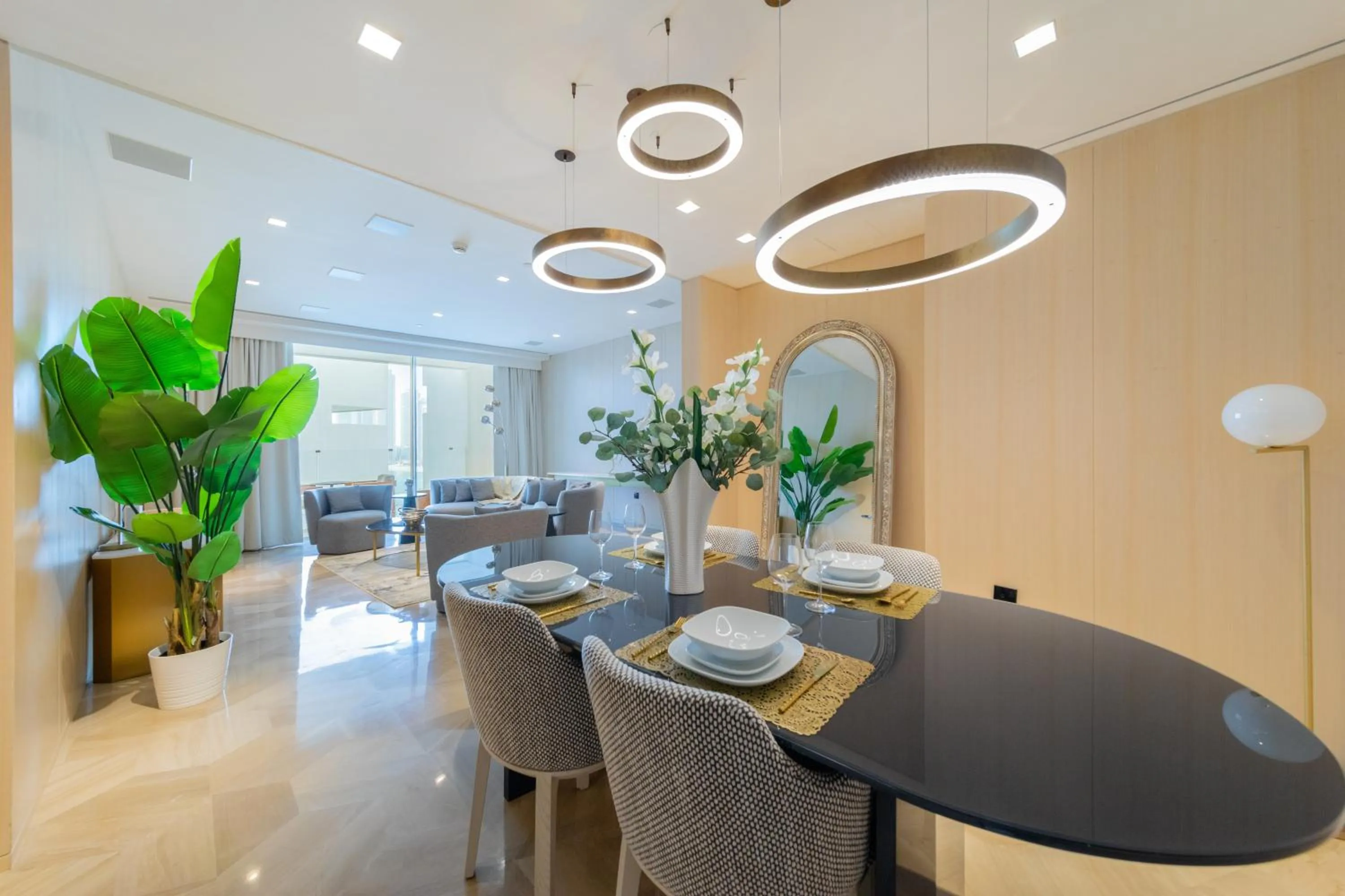 Dining area in EDEN'S Homes & Villas - FIVE Palm Residences