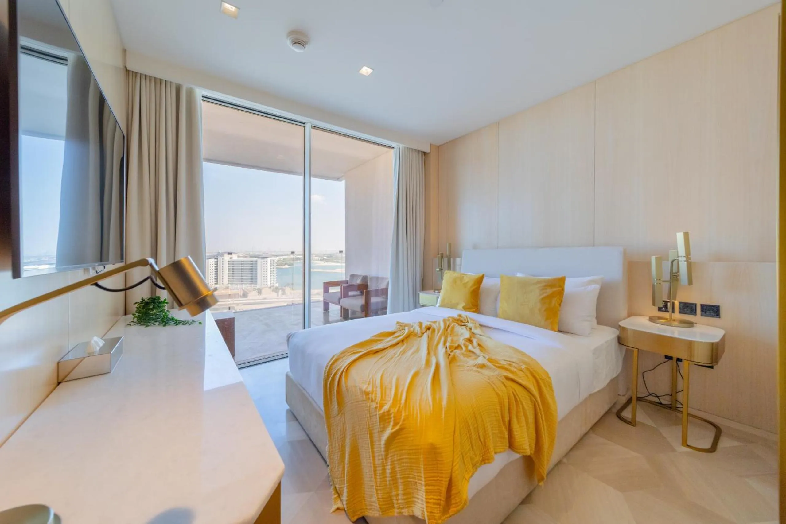 Bed in EDEN'S Homes & Villas - FIVE Palm Residences