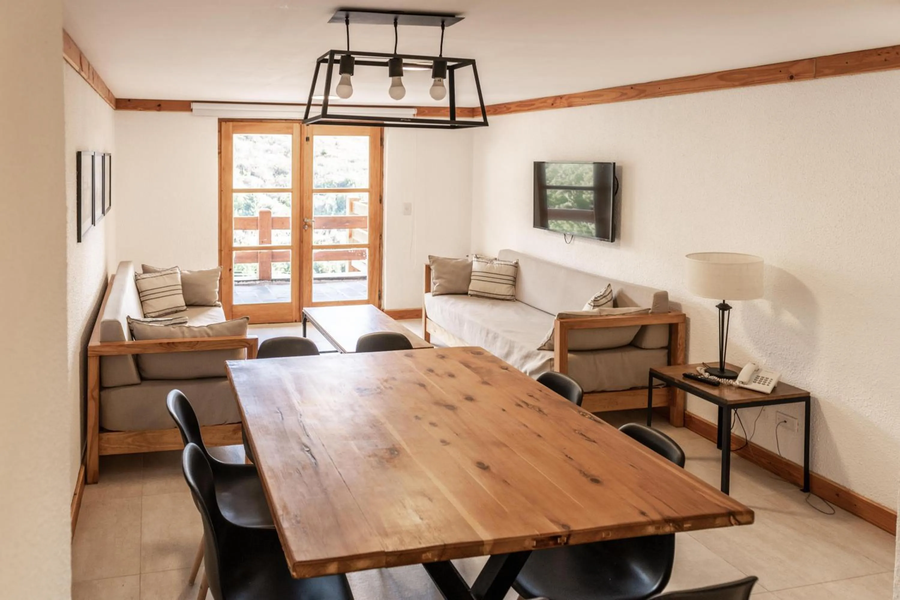 TV and multimedia in Hostería del Cerro