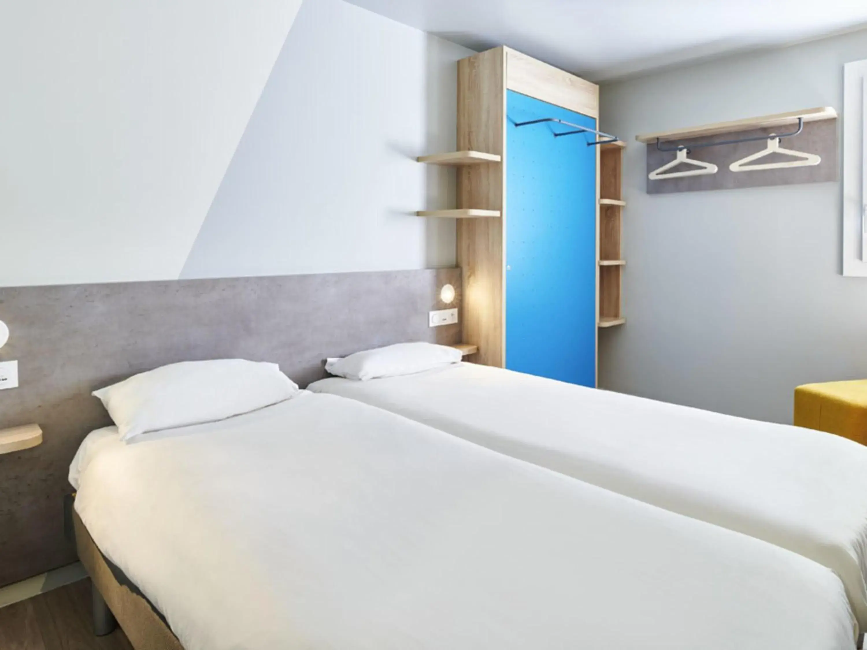 Bedroom, Bed in ibis budget Bayonne Bedroom, Bed in ibis budget Bayonne