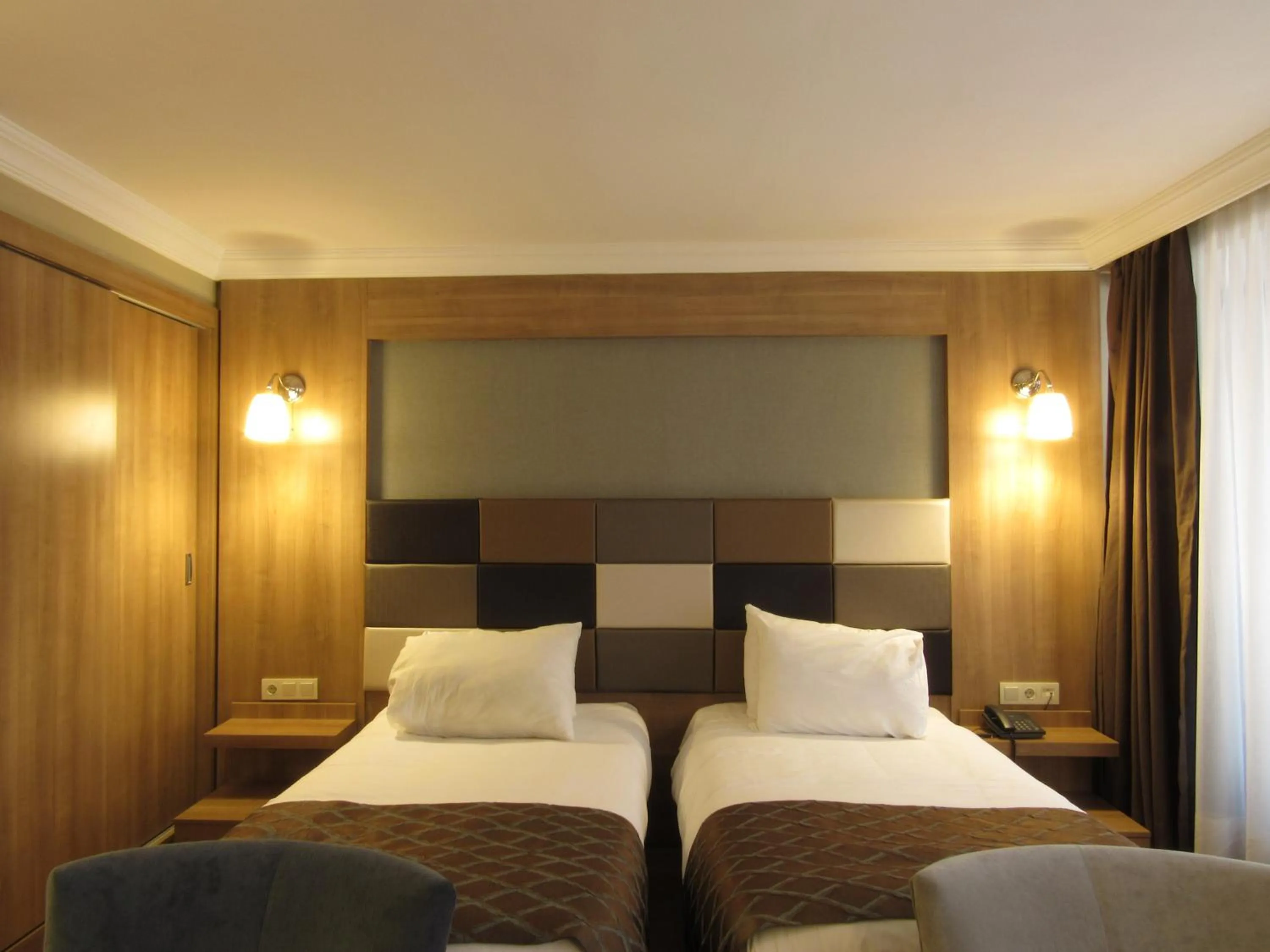 Bed in Kadikoy Park Suites