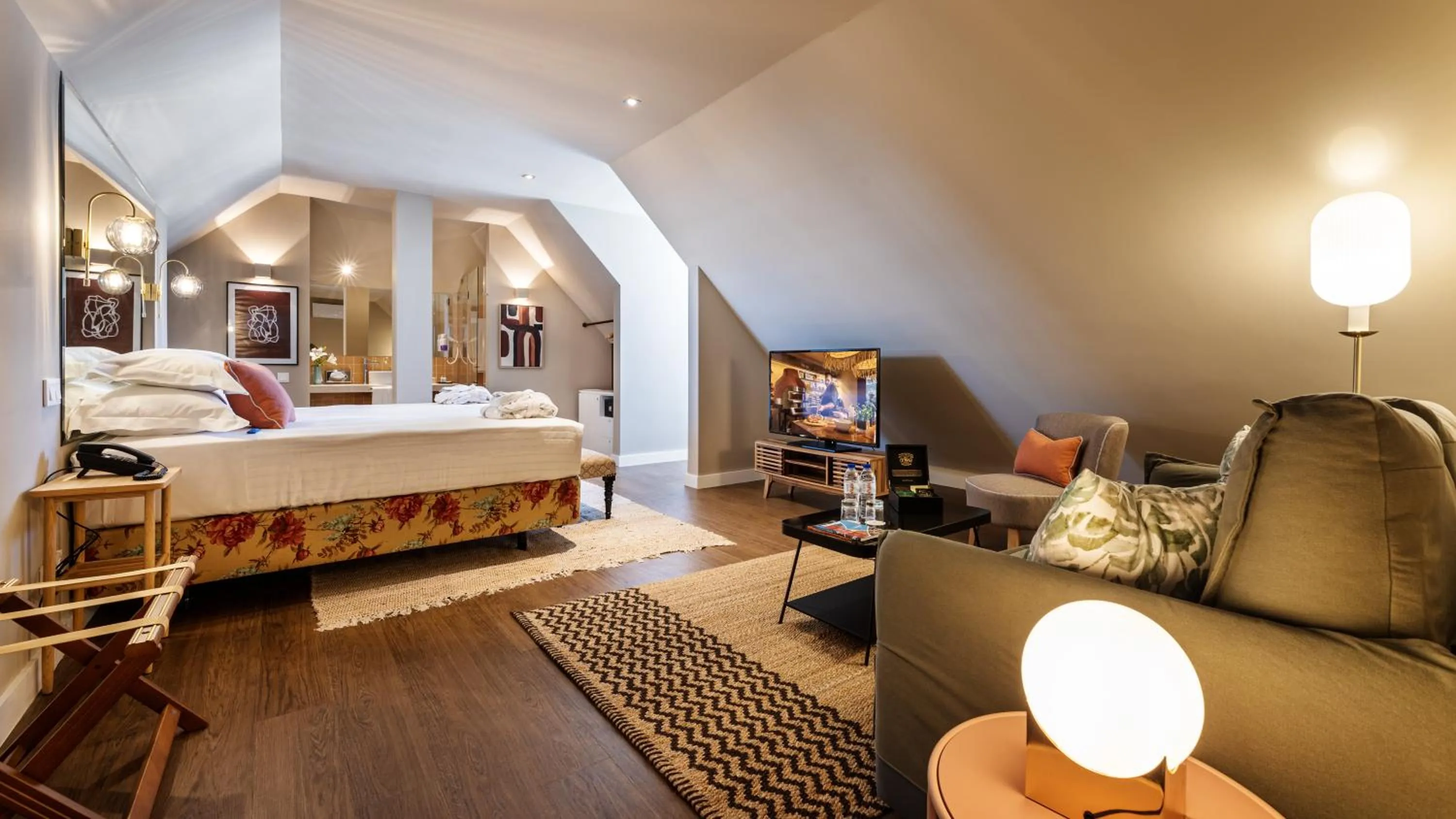 Photo of the whole room, Bed in Pousada Vila Real Santo Antonio