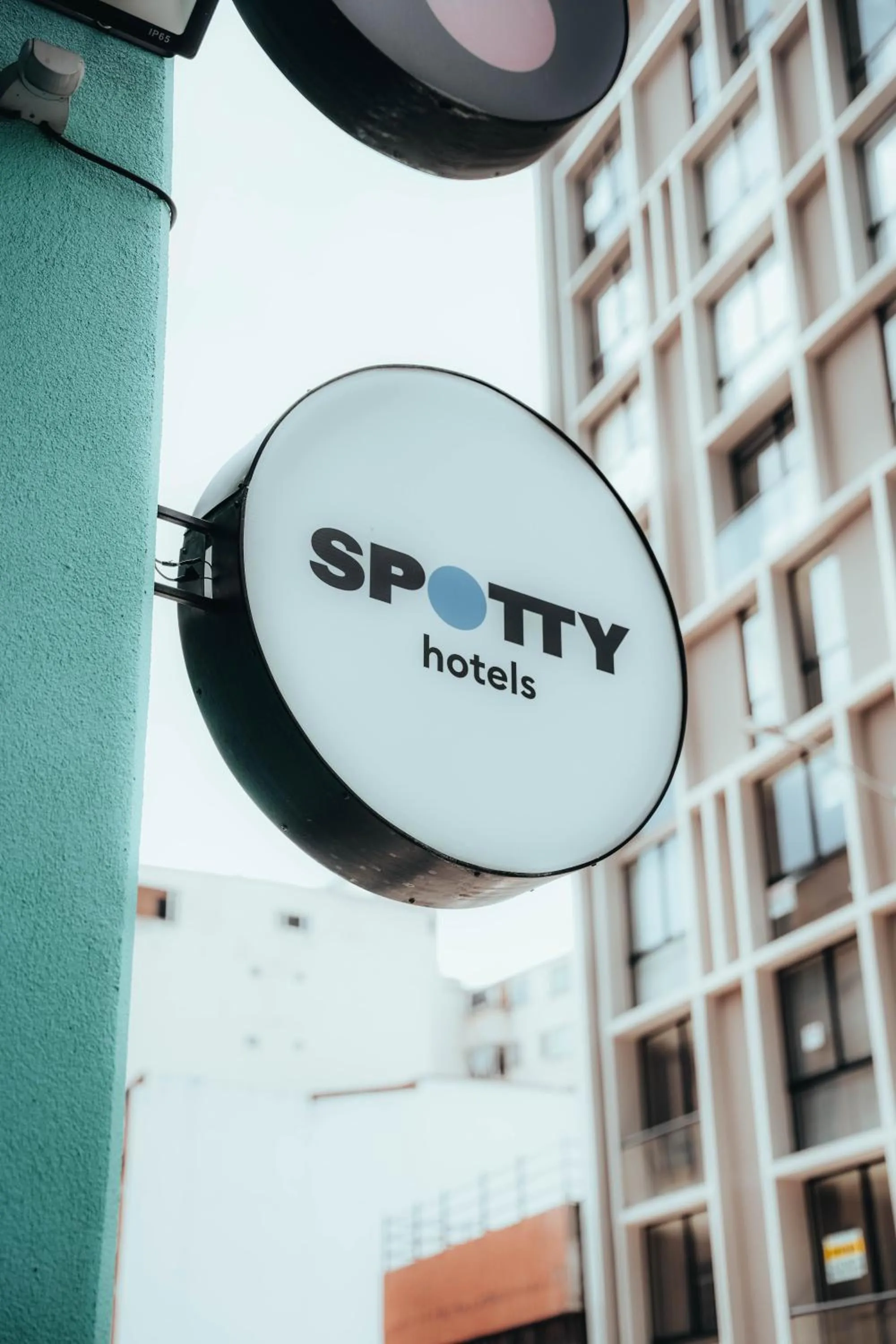 Property logo or sign in Spotty Bogotá Centro