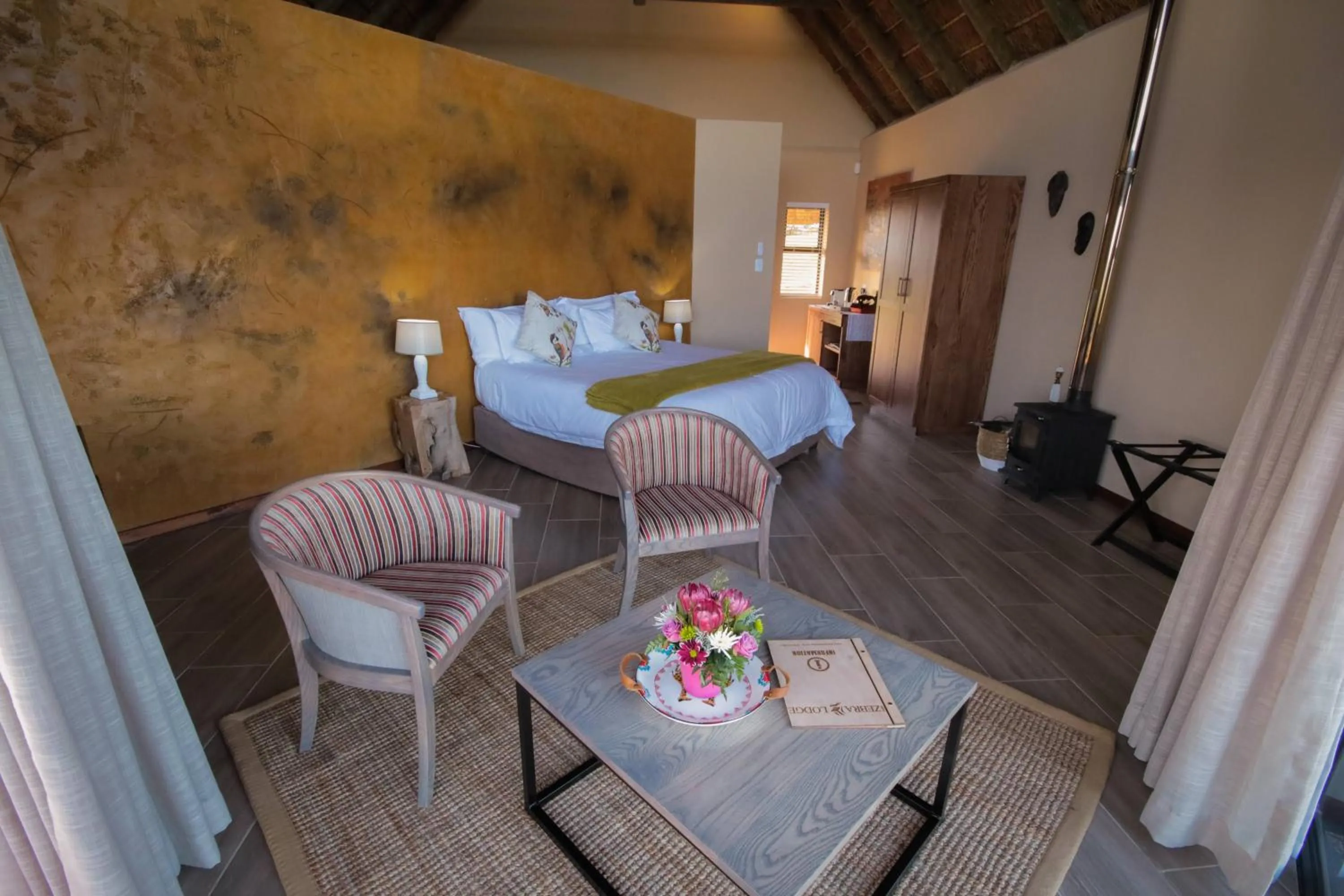 Photo of the whole room in Jbay Zebra Lodge