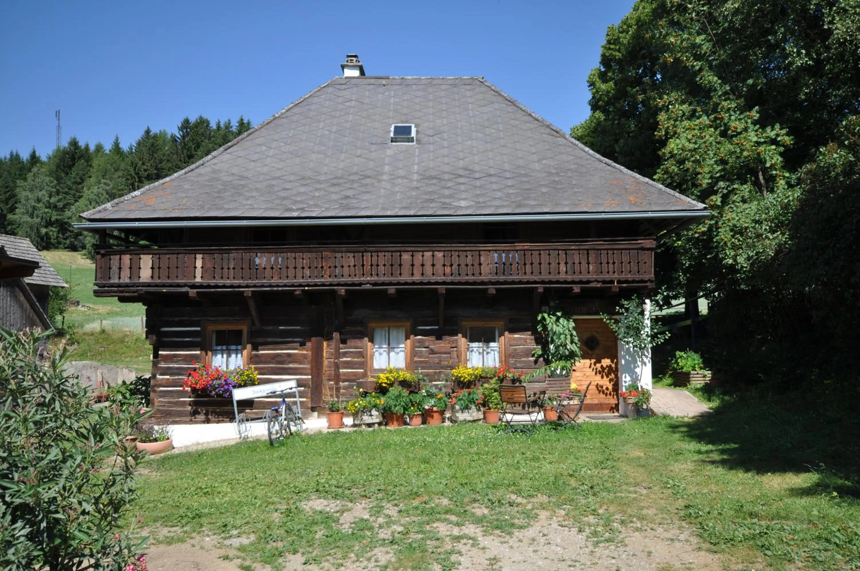Property building in Gasthof Zum Kramer