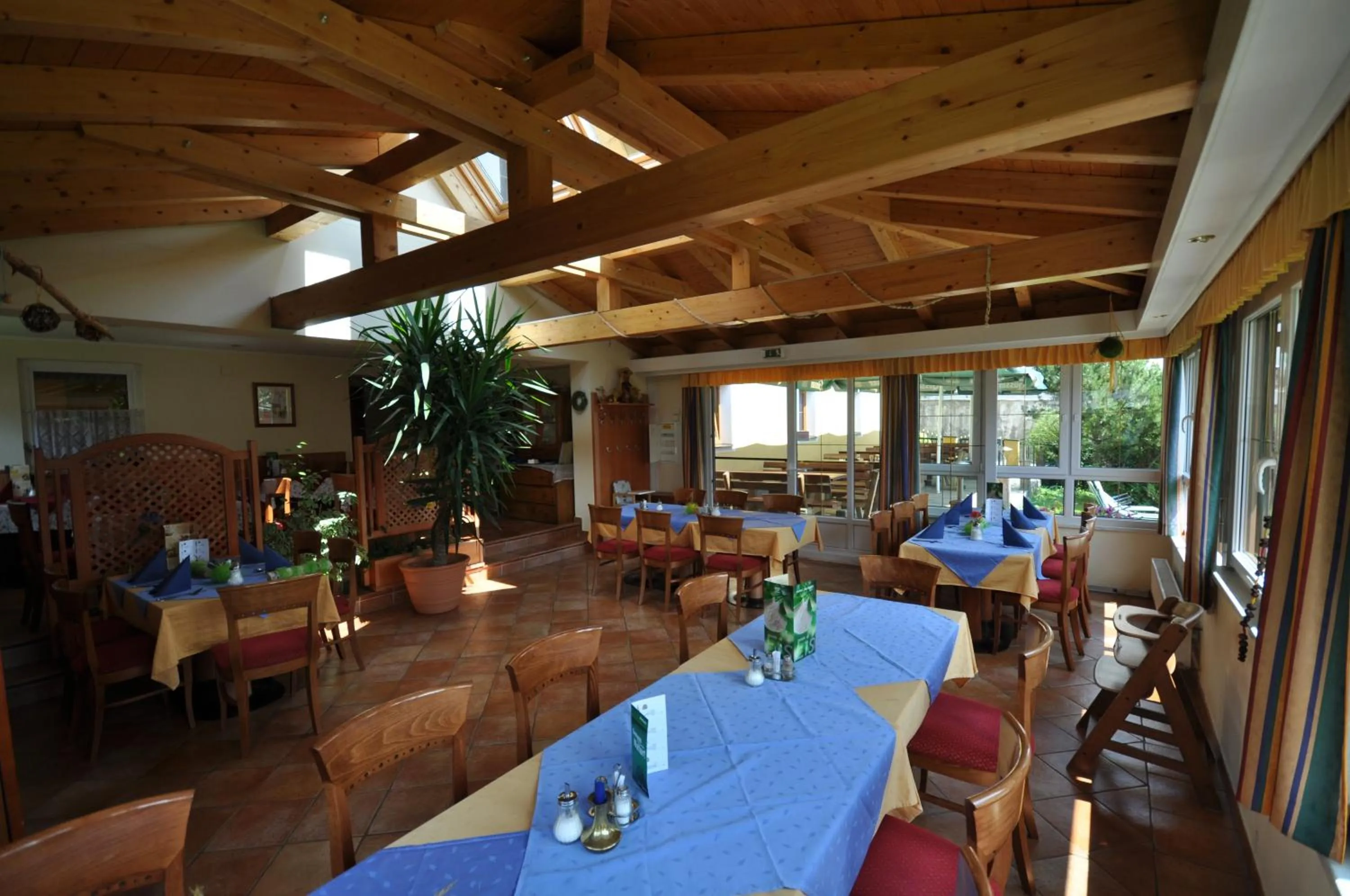 Restaurant/places to eat in Gasthof Zum Kramer