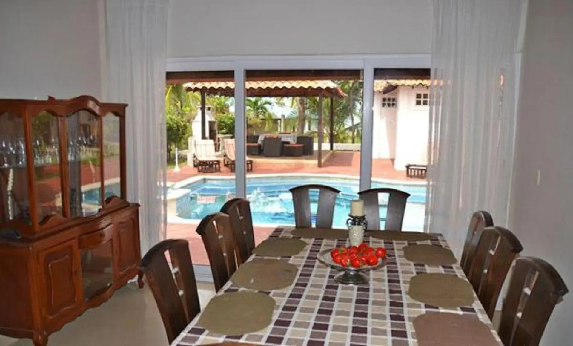 Five-Bedroom House in Condominio Atlantis Five-Bedroom House in Condominio Atlantis