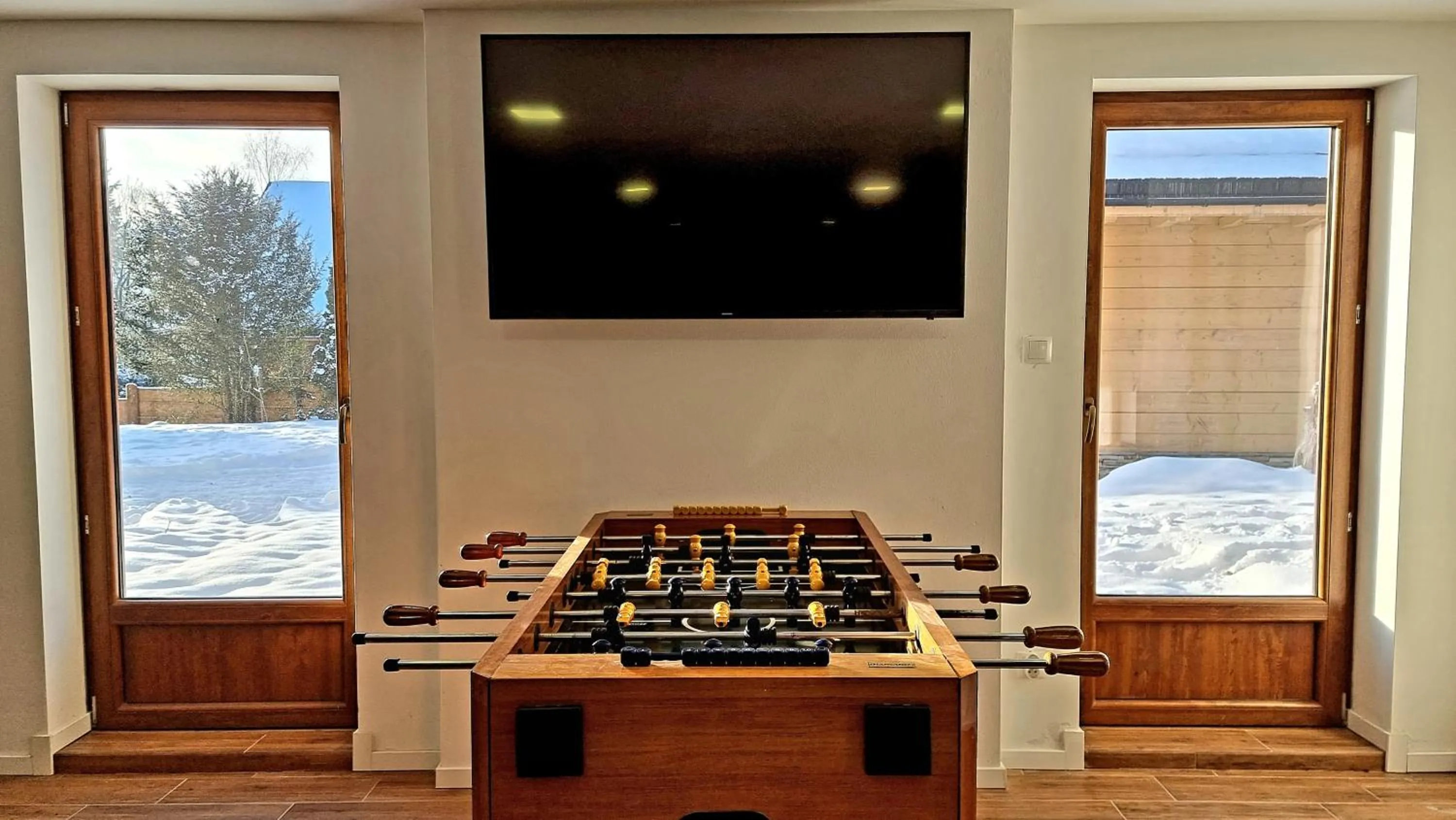 Communal lounge/ TV room in Rezydencja Barrettski