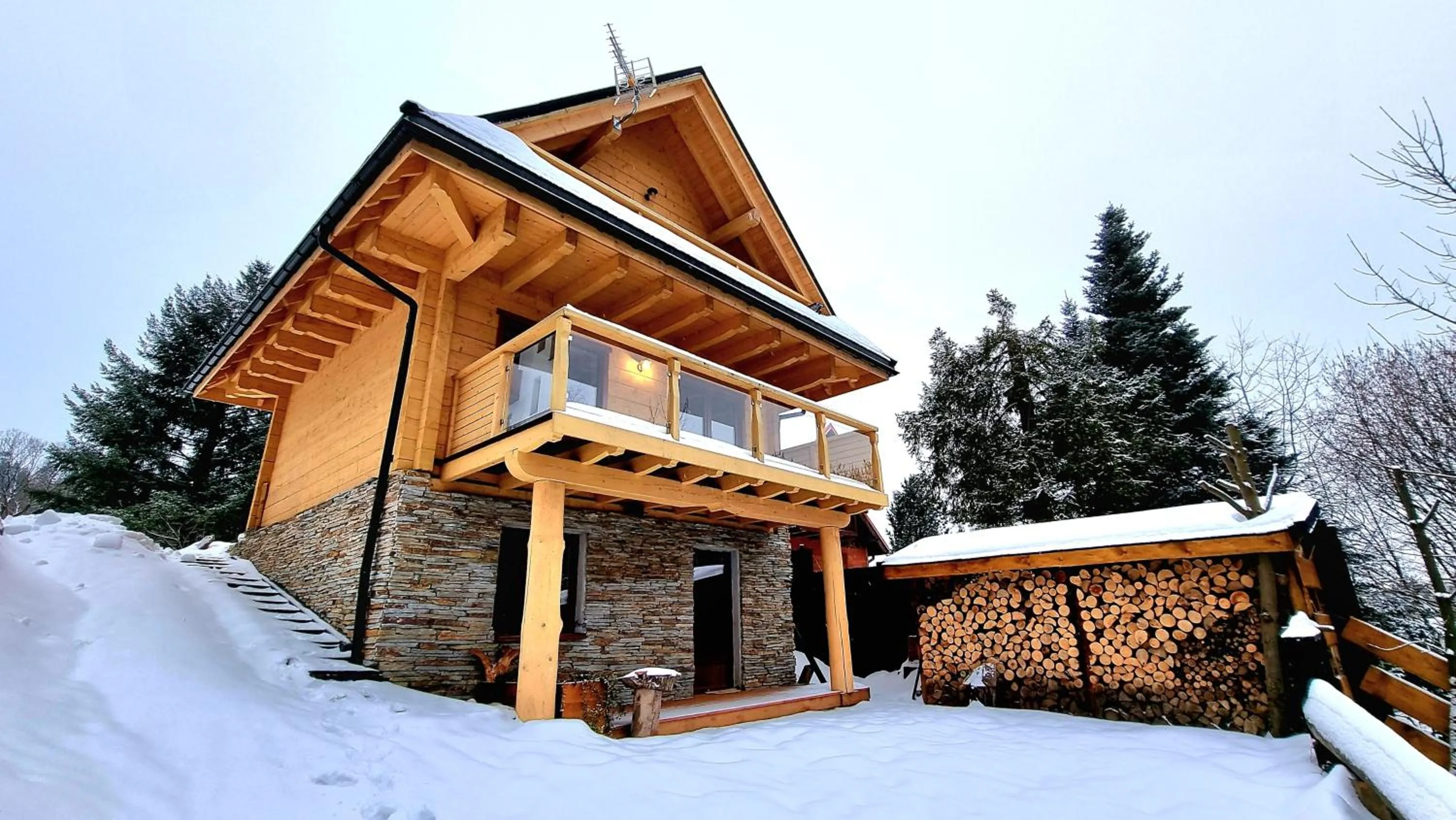 Property building in Rezydencja Barrettski