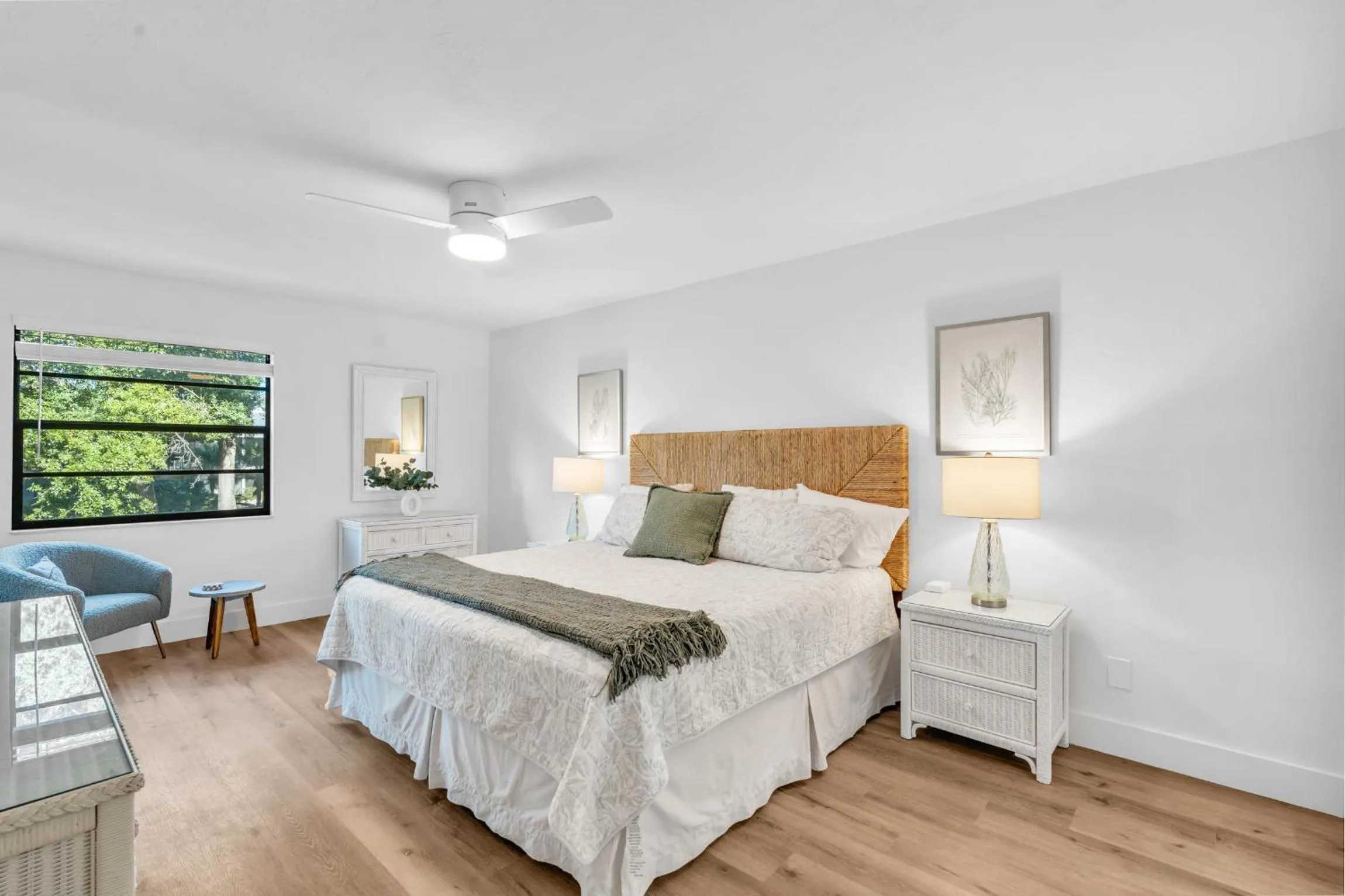 Bedroom, Bed in Park Shore Resort by Mike Z Rentals