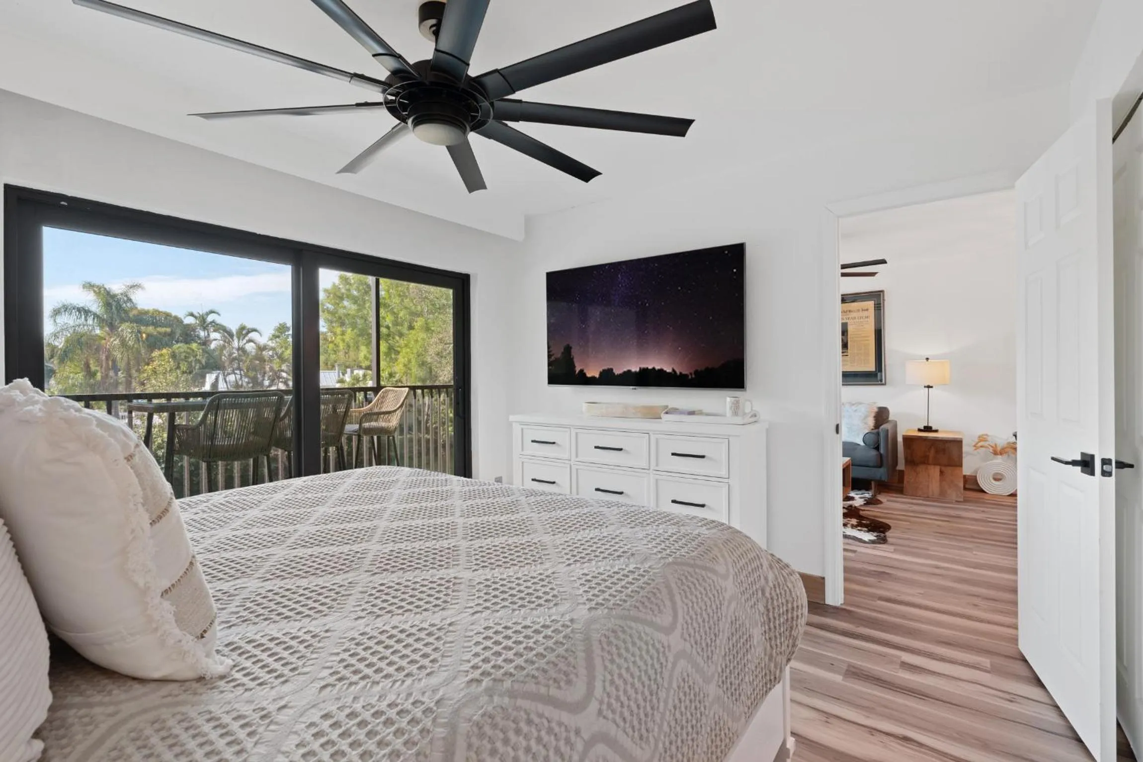 Bedroom, Bed in Park Shore Resort by Mike Z Rentals