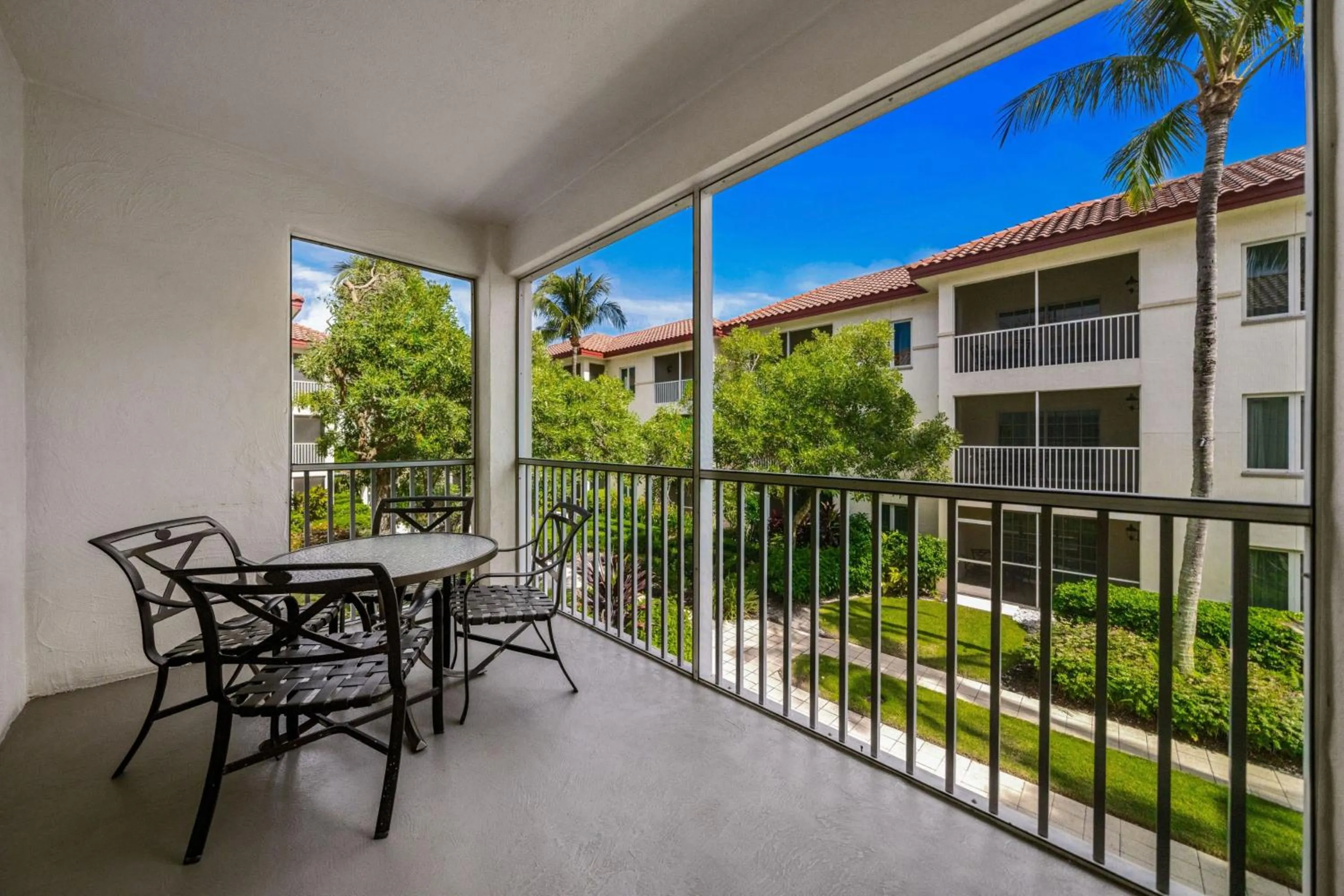Balcony/Terrace in Bellasera Resort