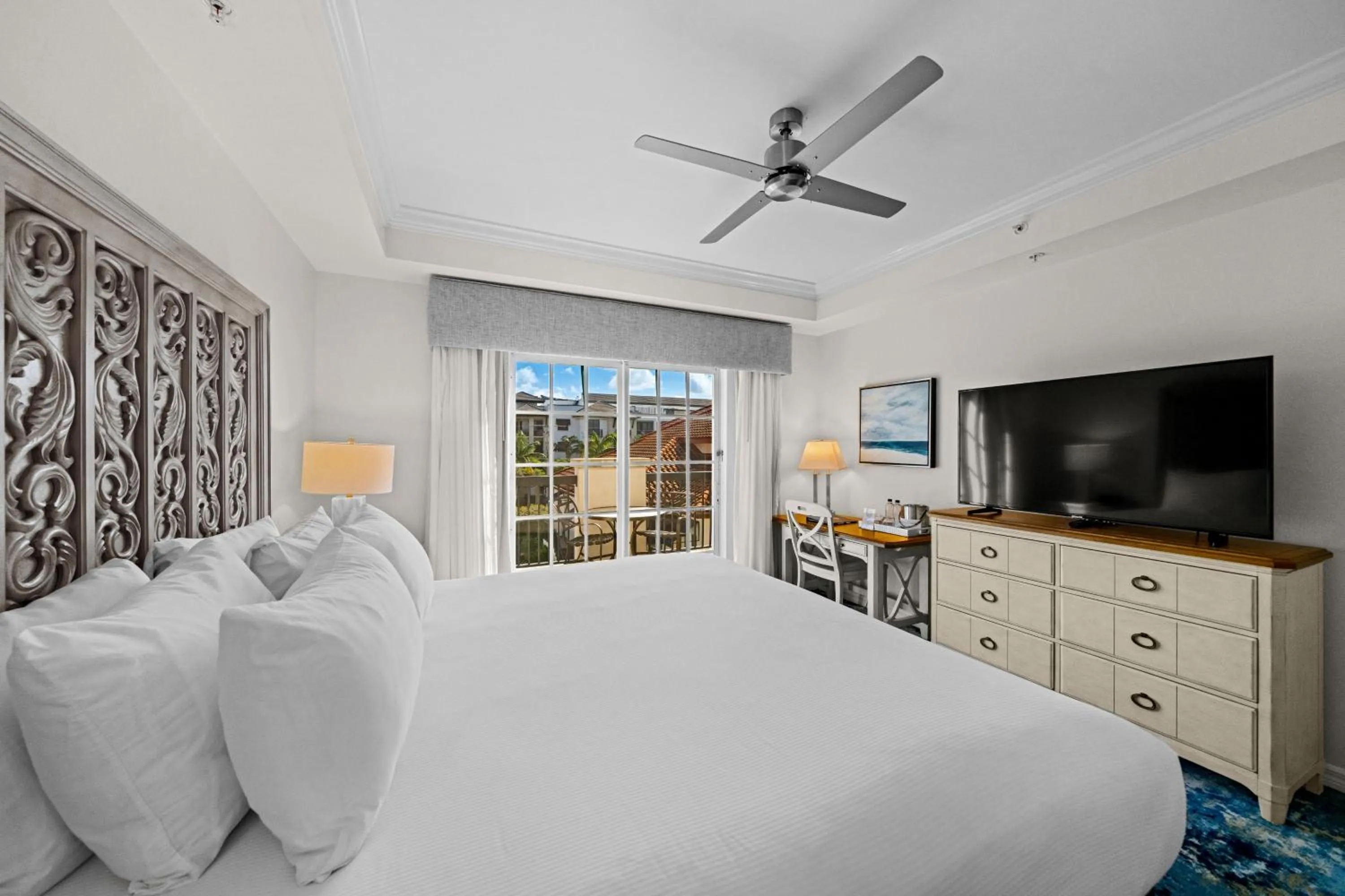 Bed in Bellasera Resort