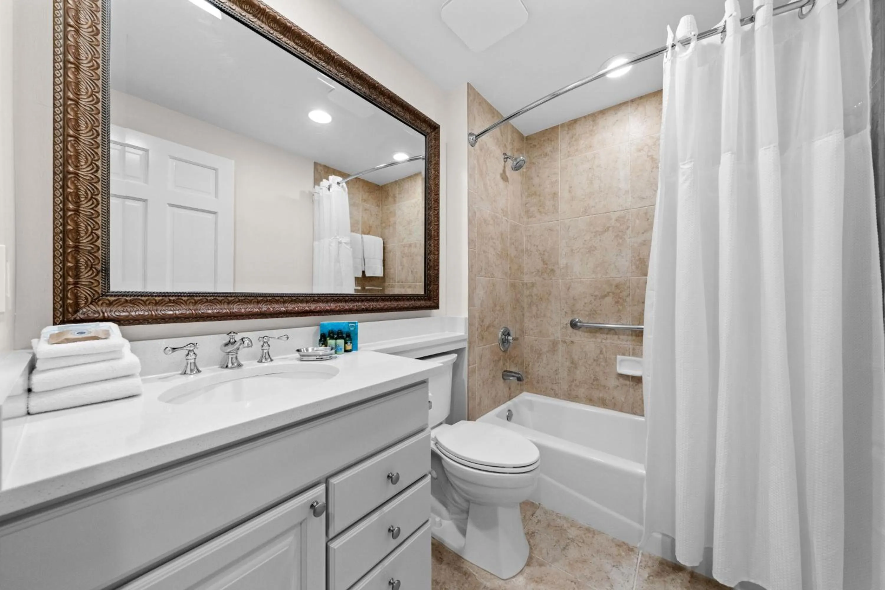 Bathroom in Bellasera Resort