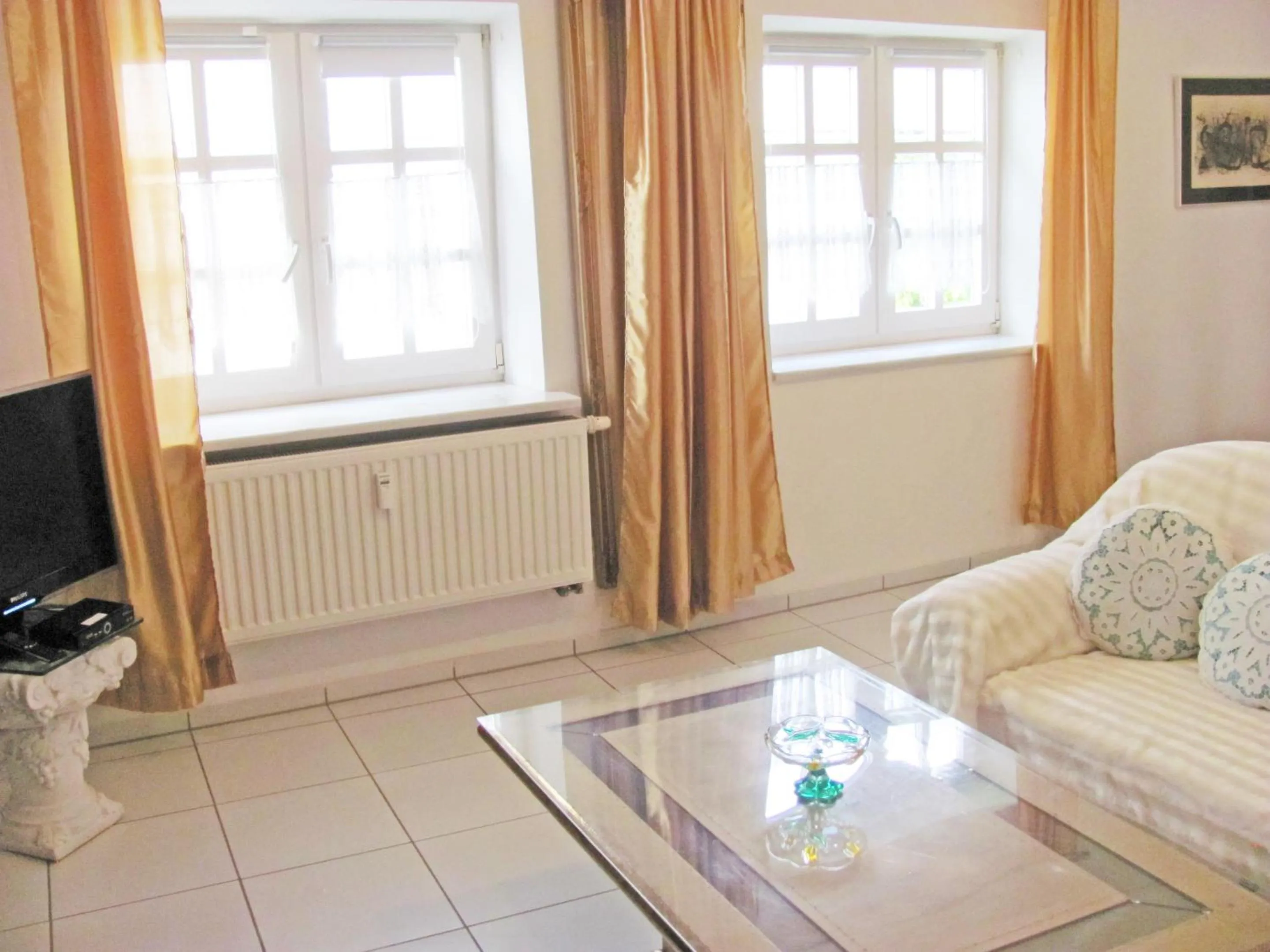 Bedroom in Apartment Storchenfärbe