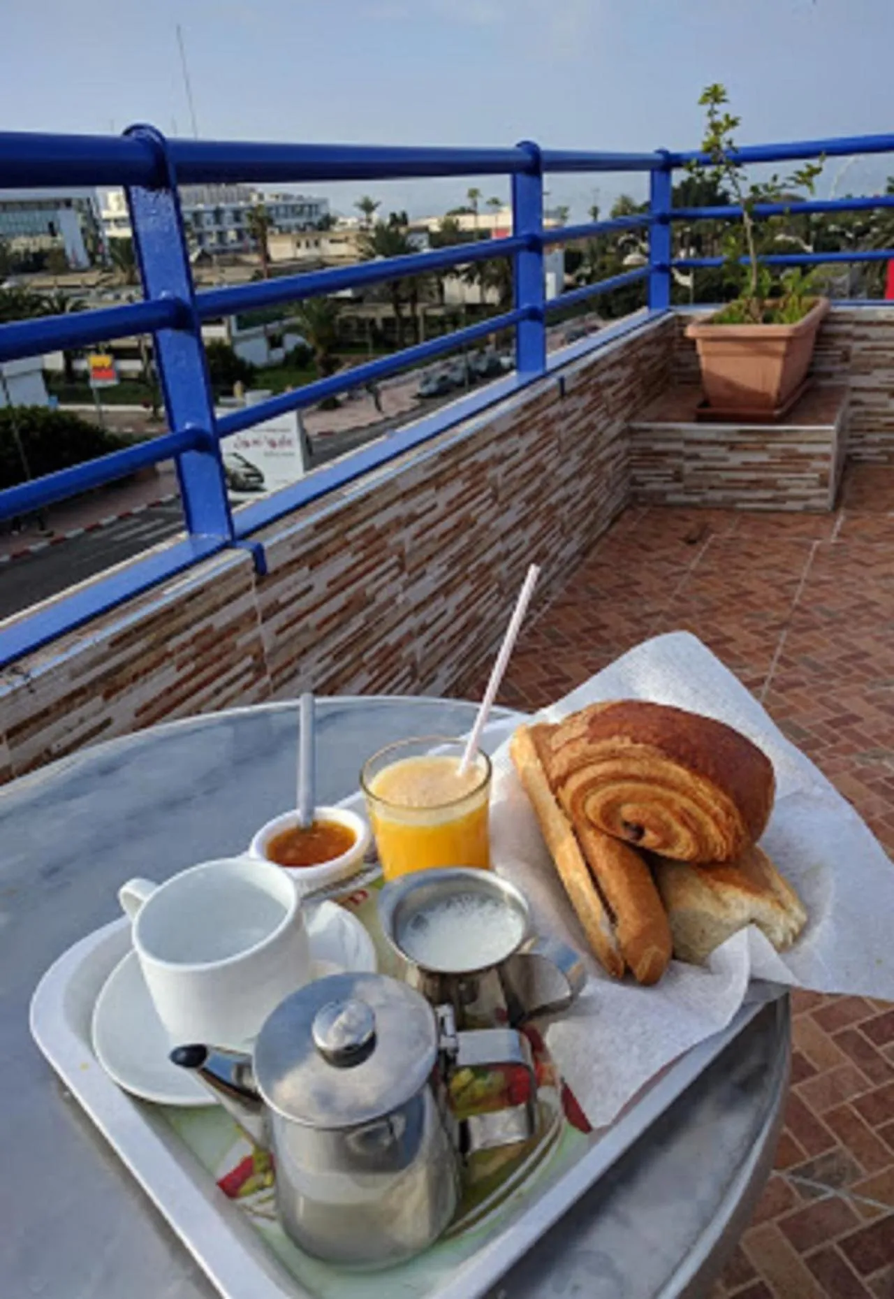 Breakfast in Hôtel Petite Suède