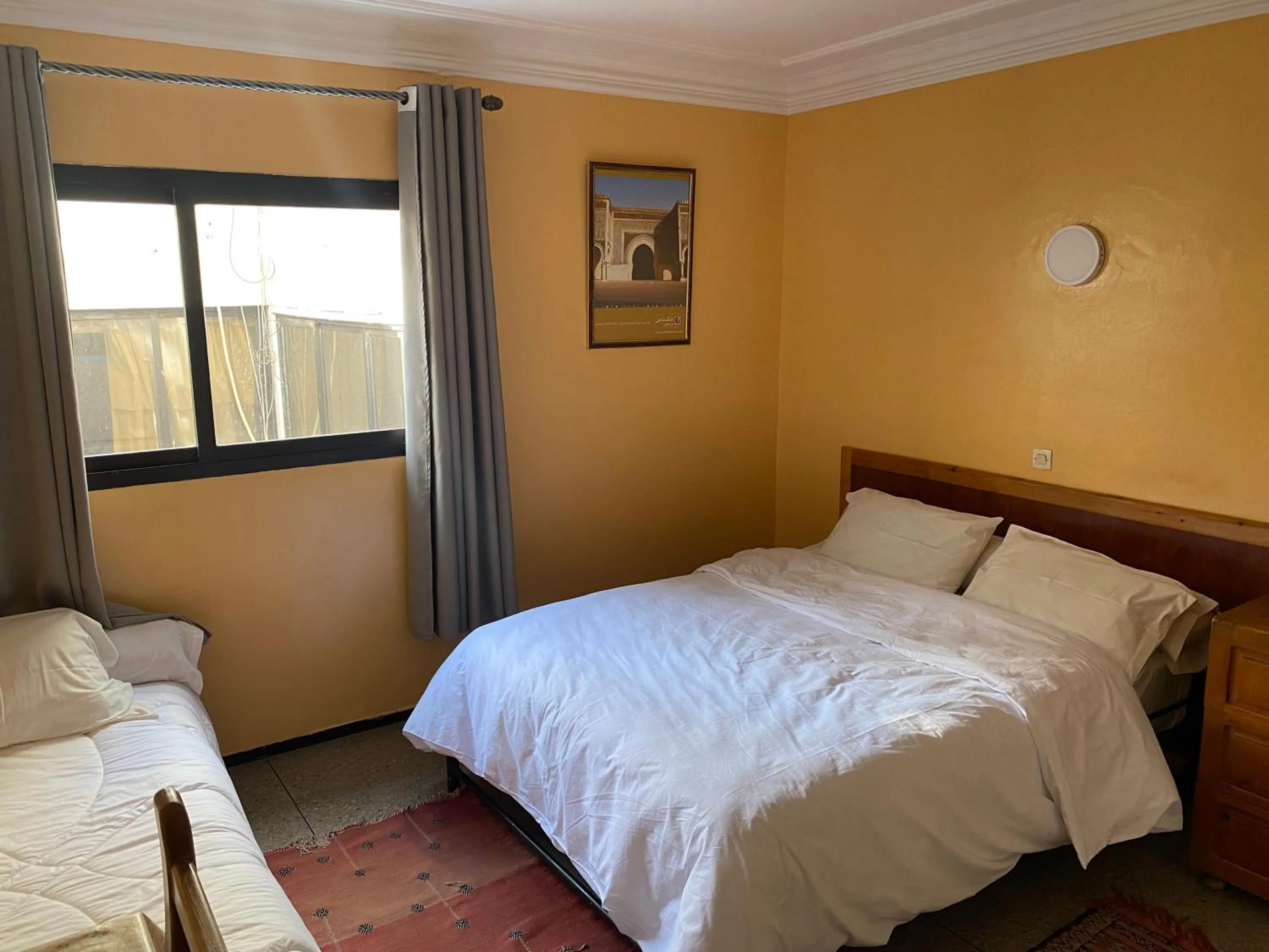 Garden view, Bed in Hôtel Petite Suède