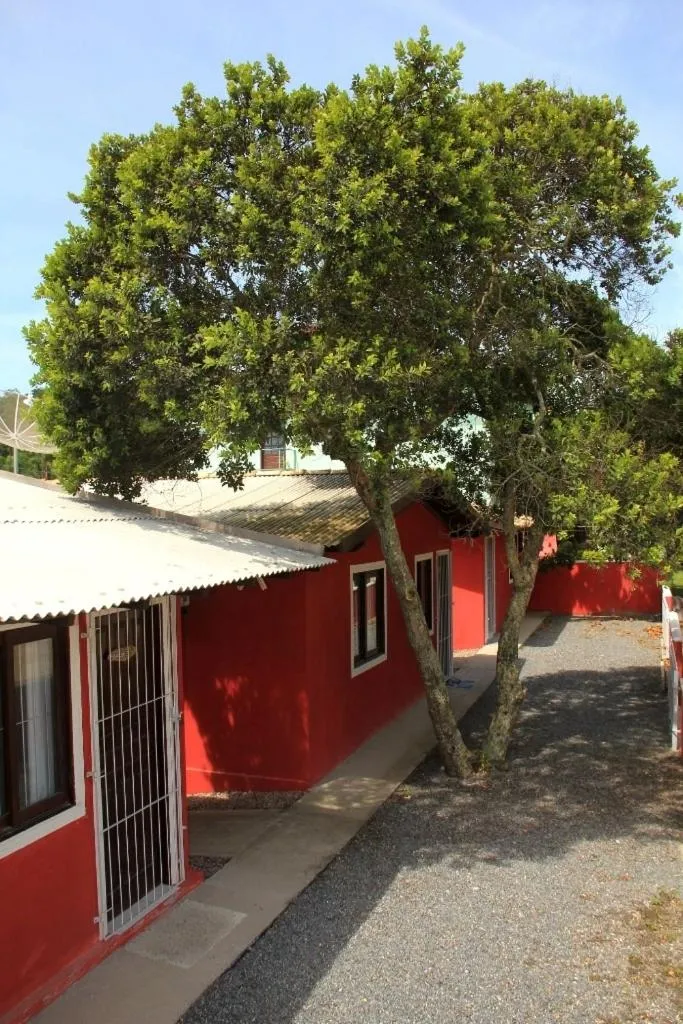 Facade/entrance in Pousada Residencial Família Dragone