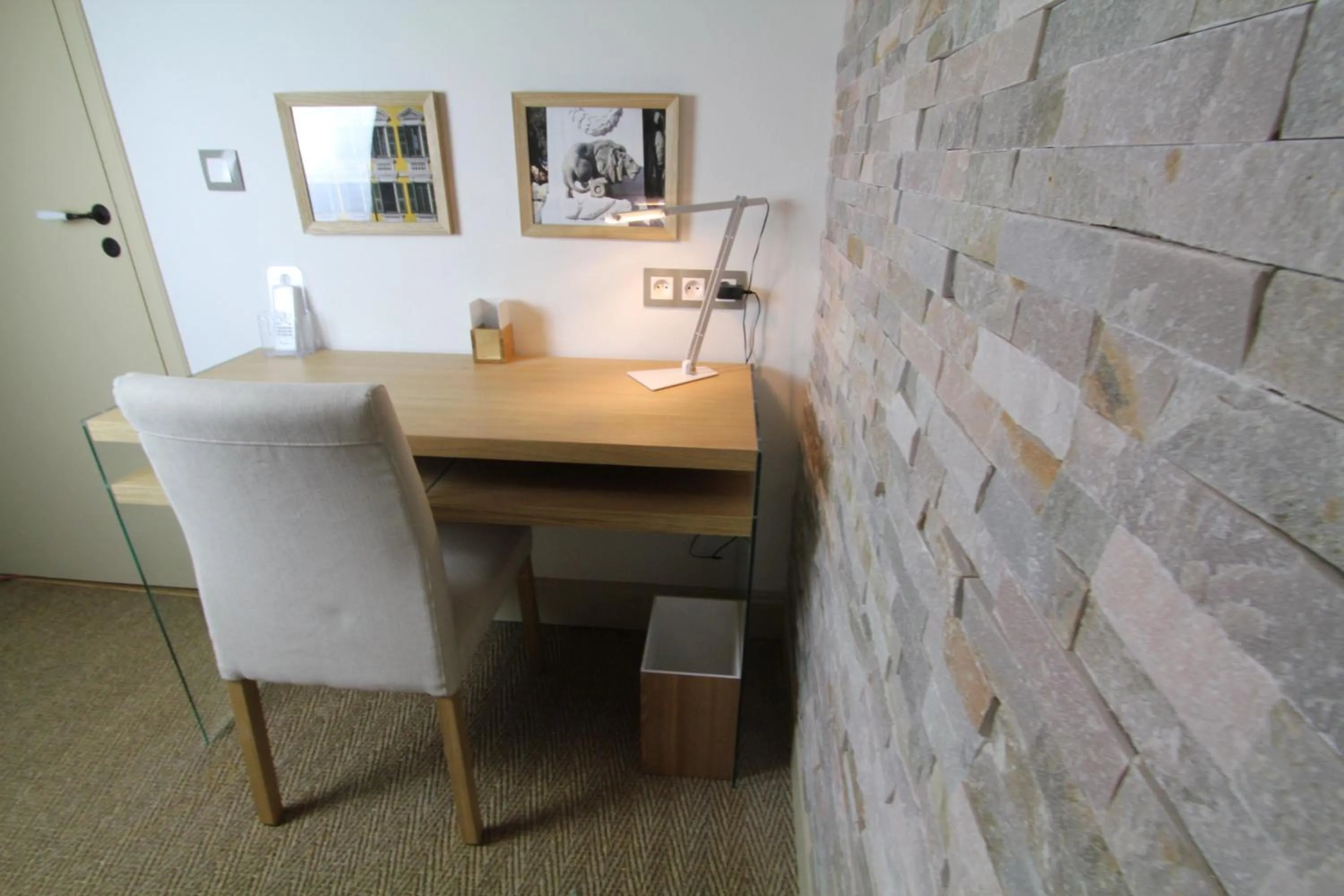 Seating area in Nice Massena