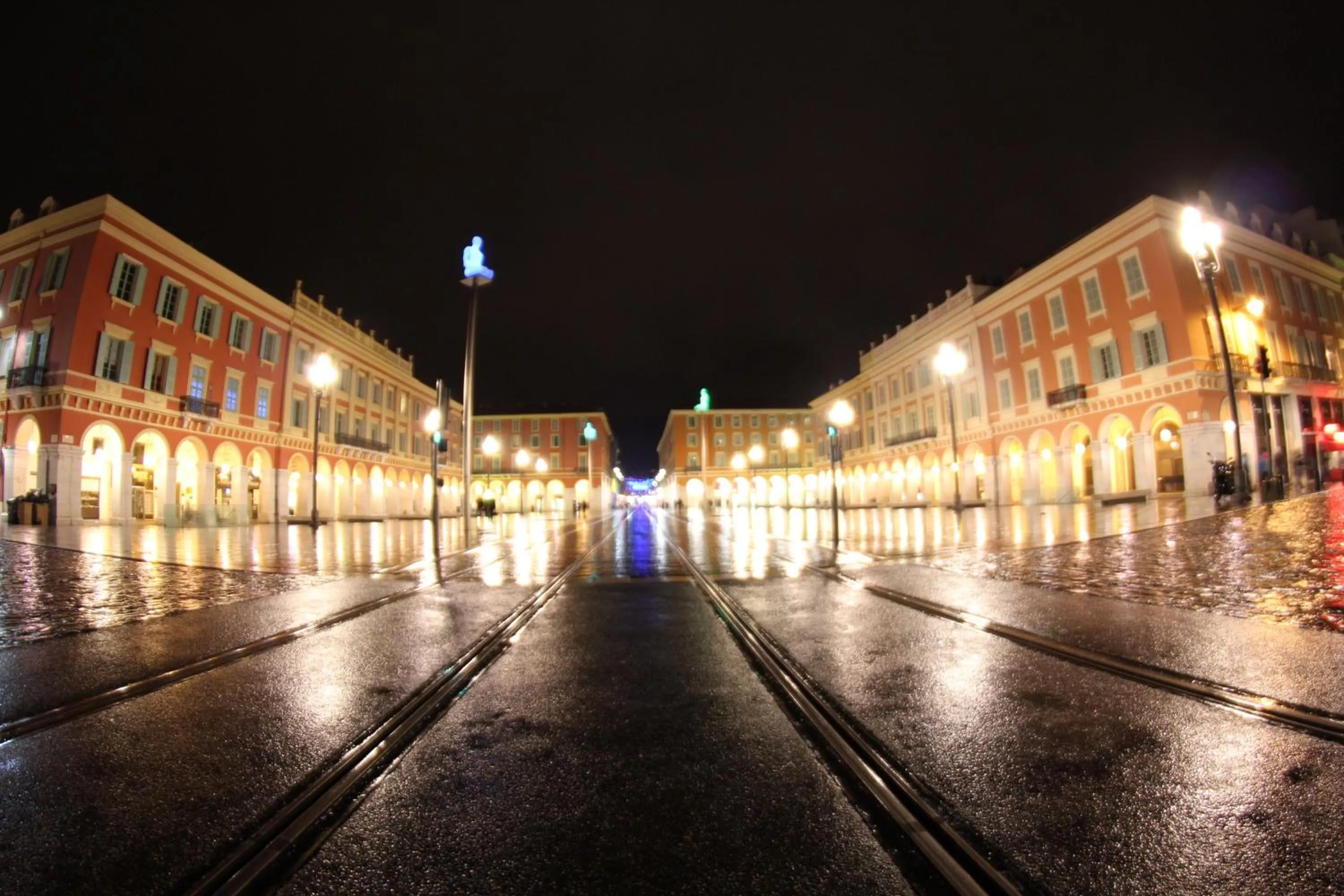 Property building in Nice Massena