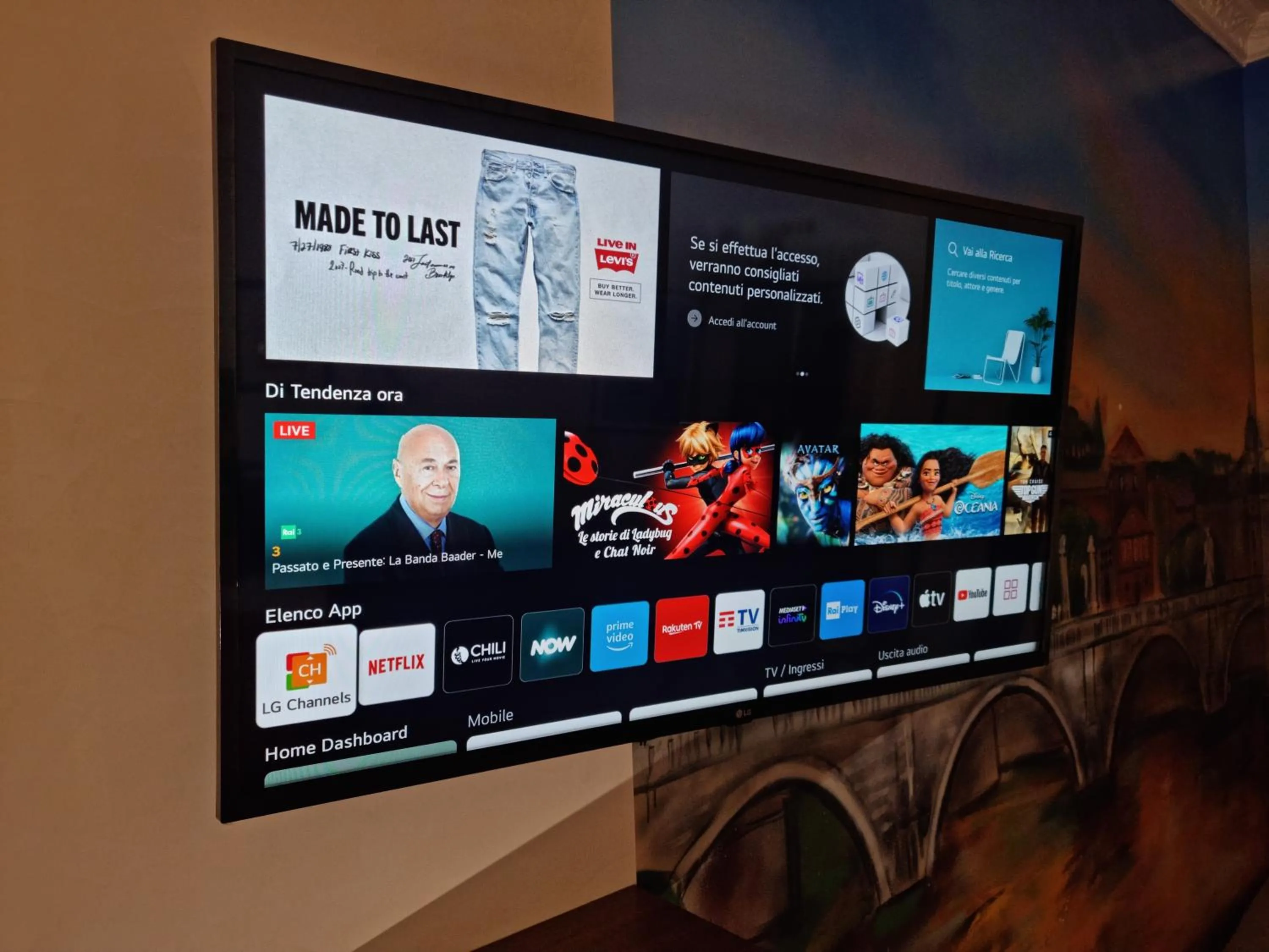 TV and multimedia in Anthony Guesthouse
