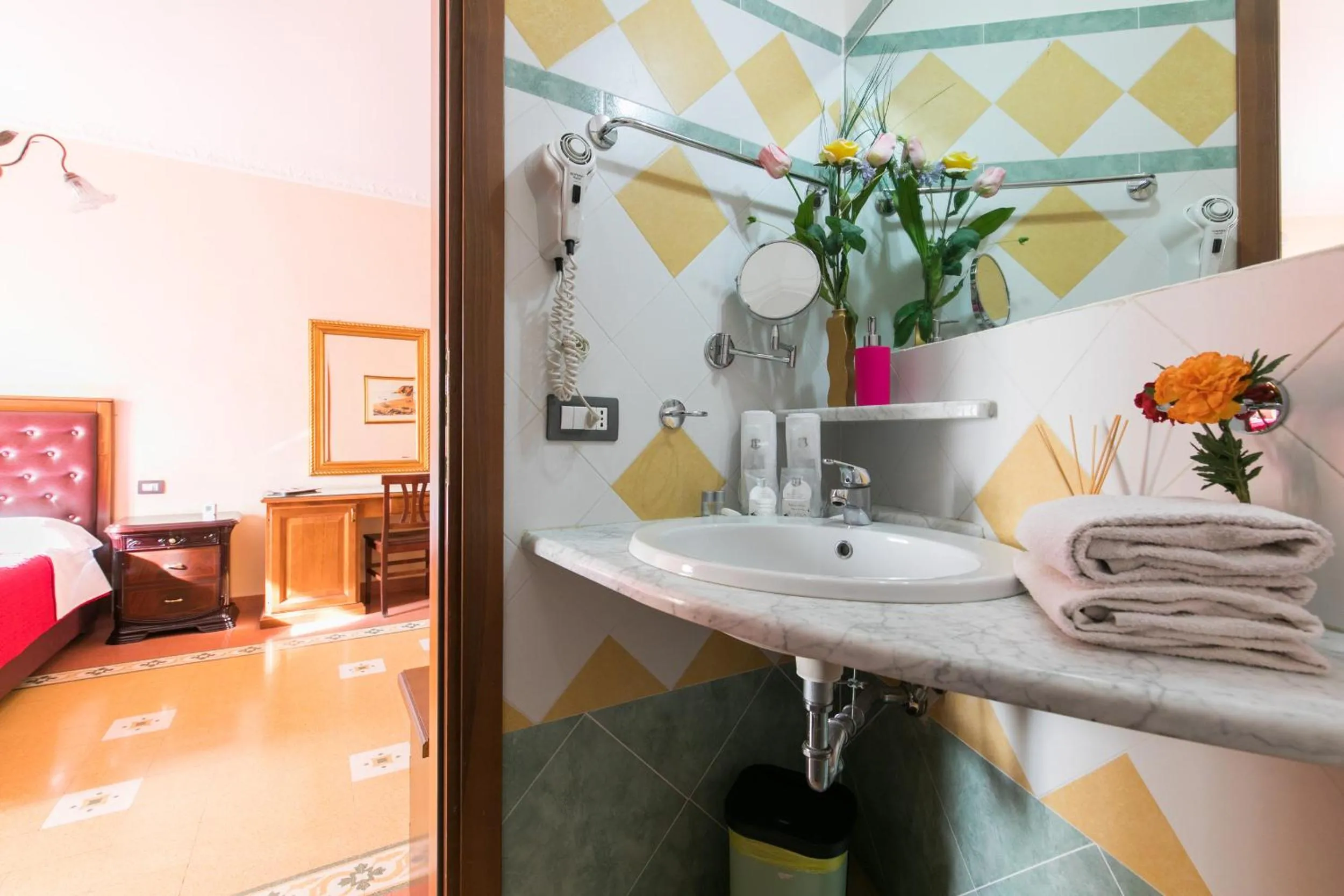 Toilet, Bed in Anthony Guesthouse