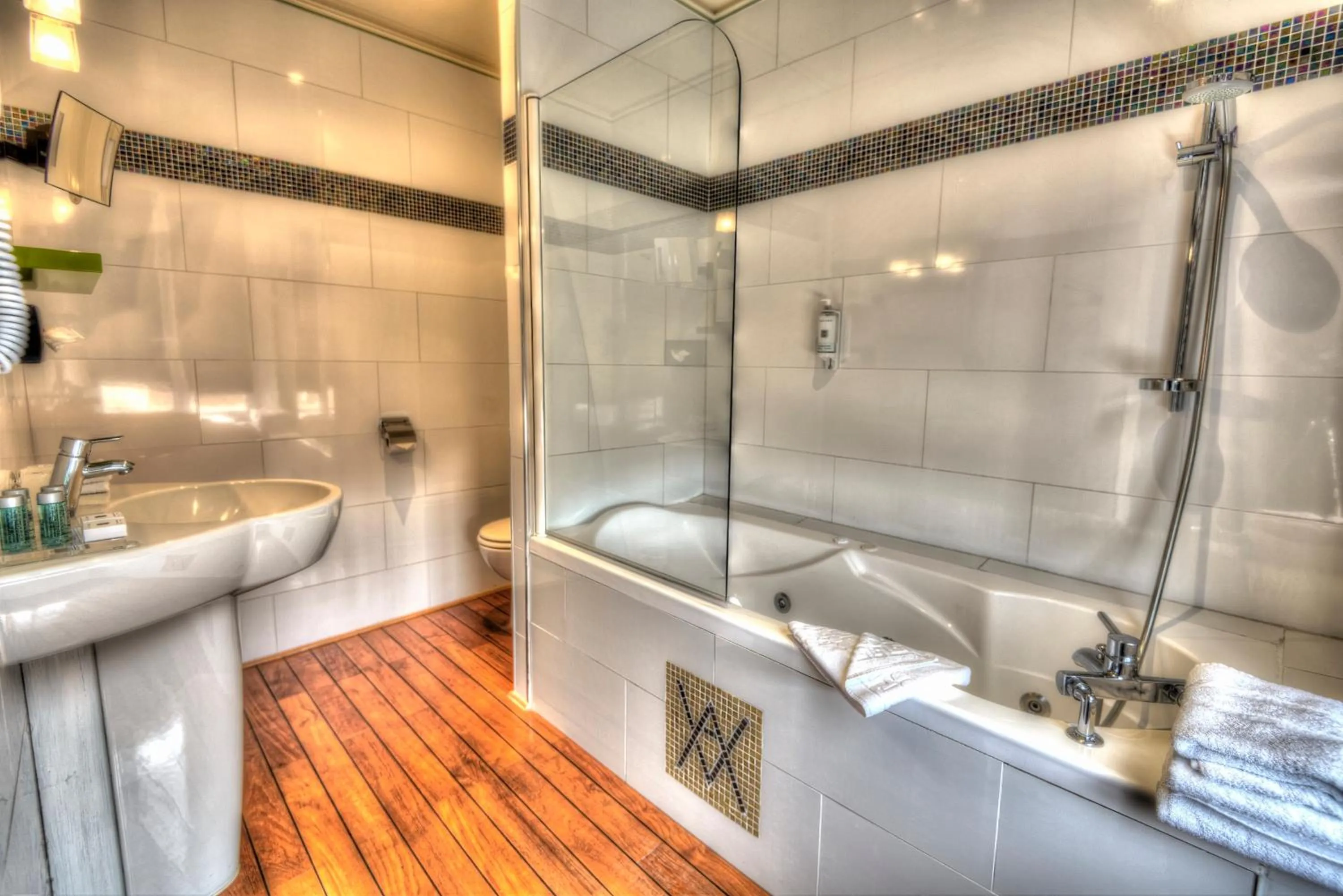 Bathroom in Ault - Villa Aultia Hotel - baie de somme