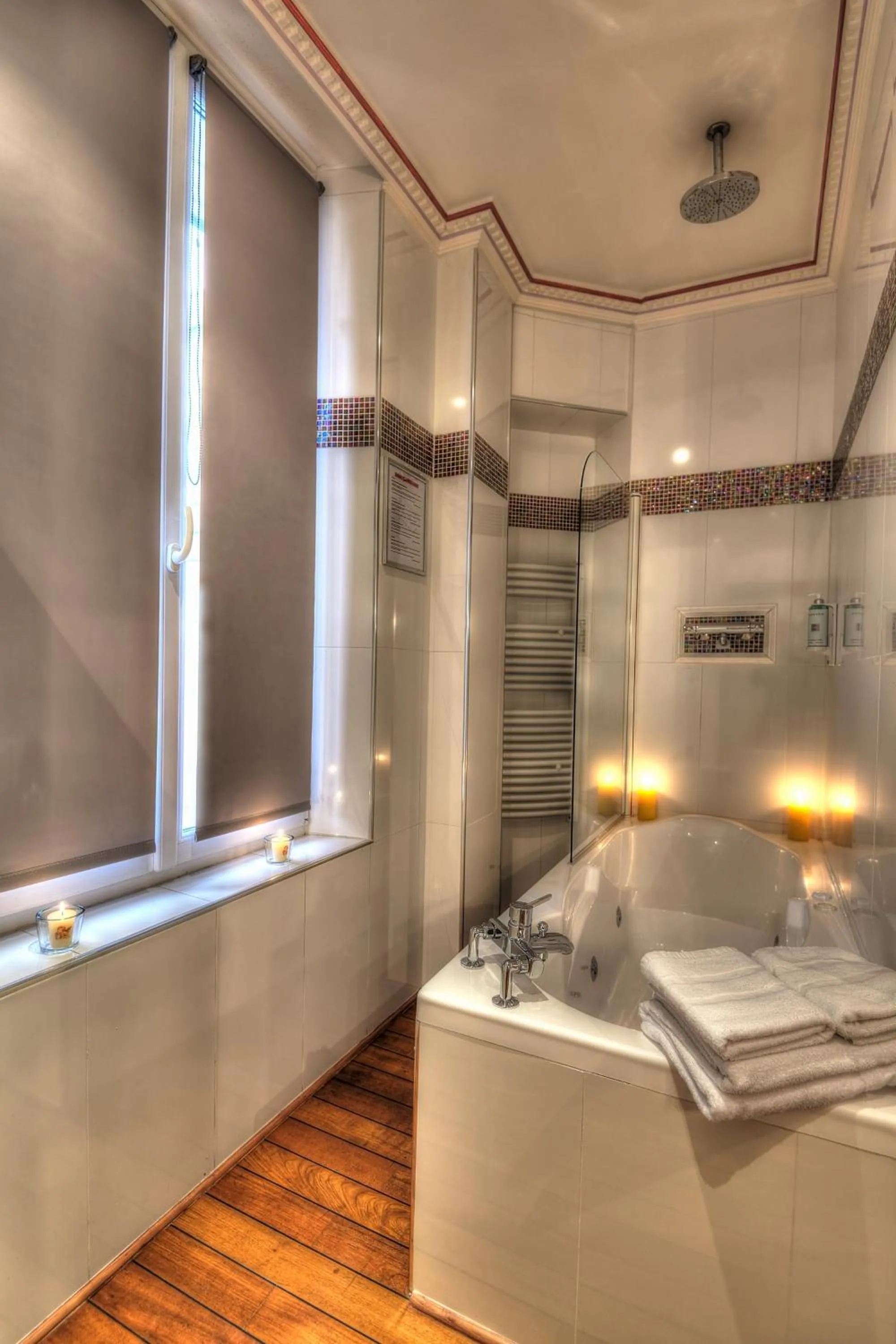 Bathroom in Ault - Villa Aultia Hotel - baie de somme