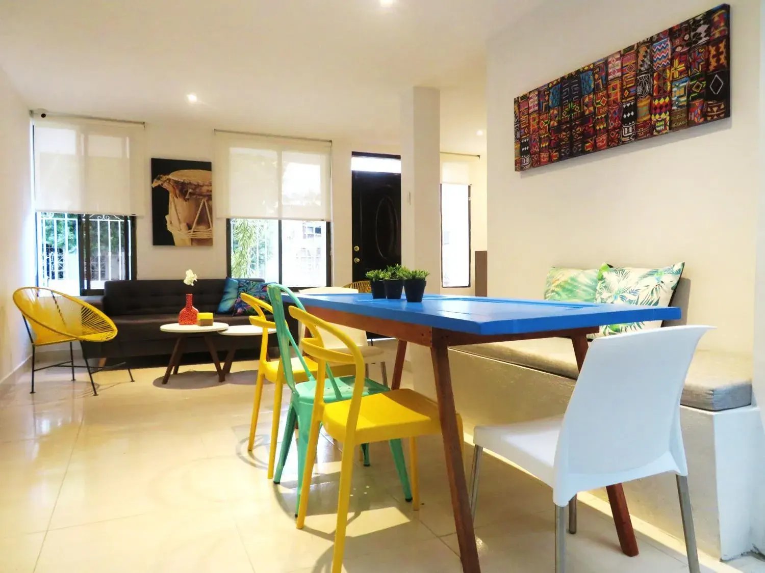 SAN JACINTO HOSTEL SAN JACINTO HOSTEL